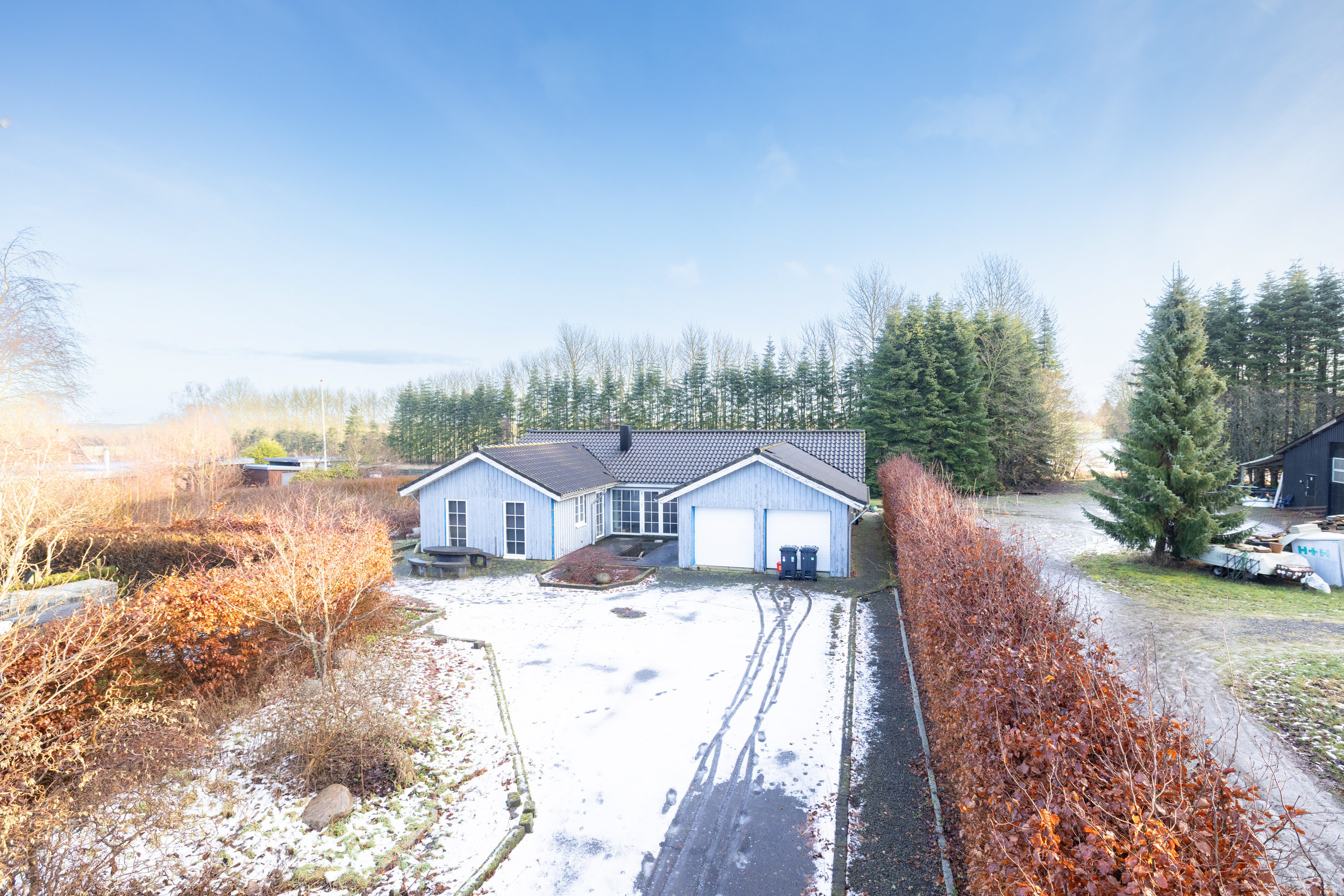 Villa på Mødalvej 5A + 5B, Skjoldelev, 8471 Sabro