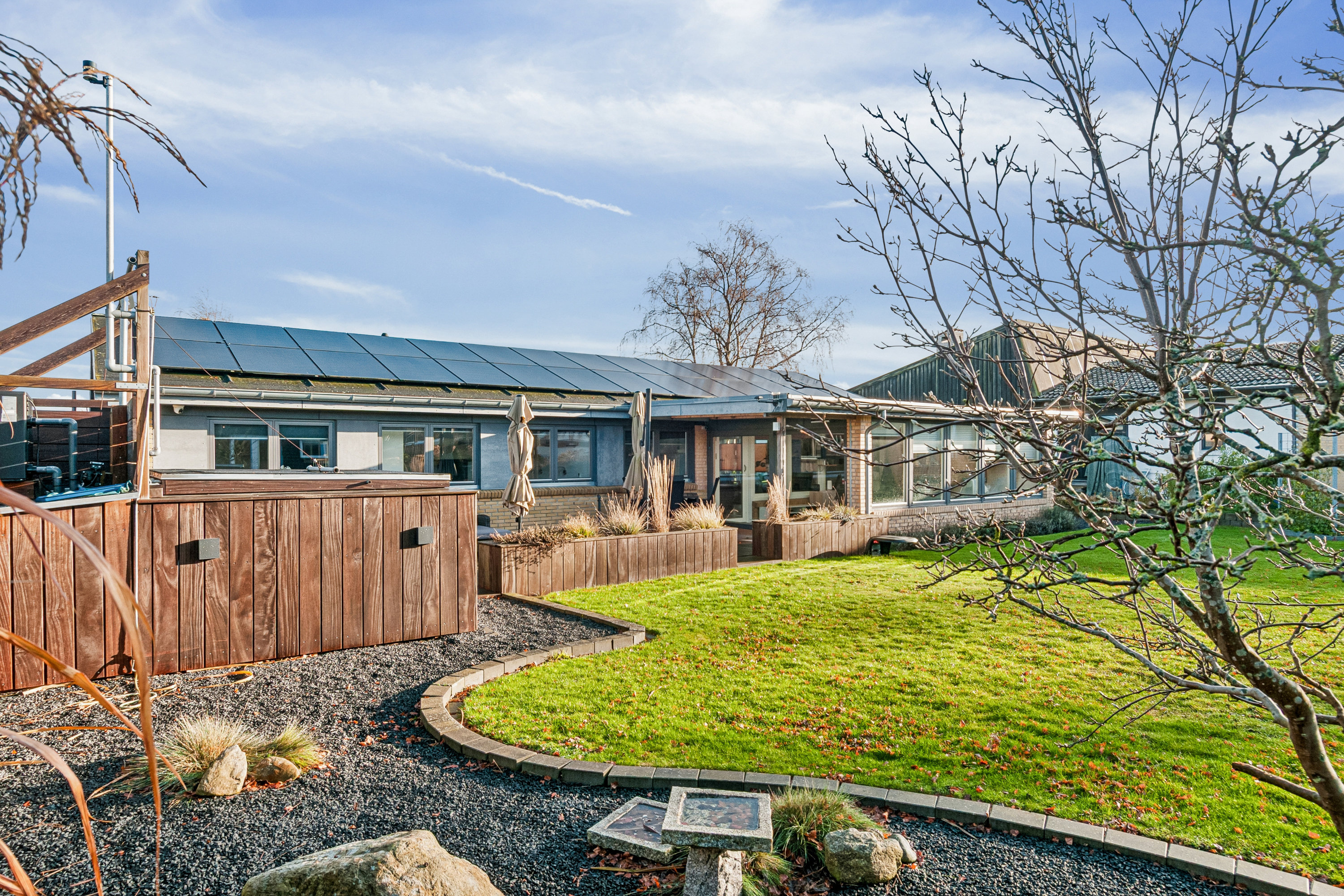 Fremhævet have billede i fuldskærmstilstand. Billede af Poppelvej 12, 2791 Dragør