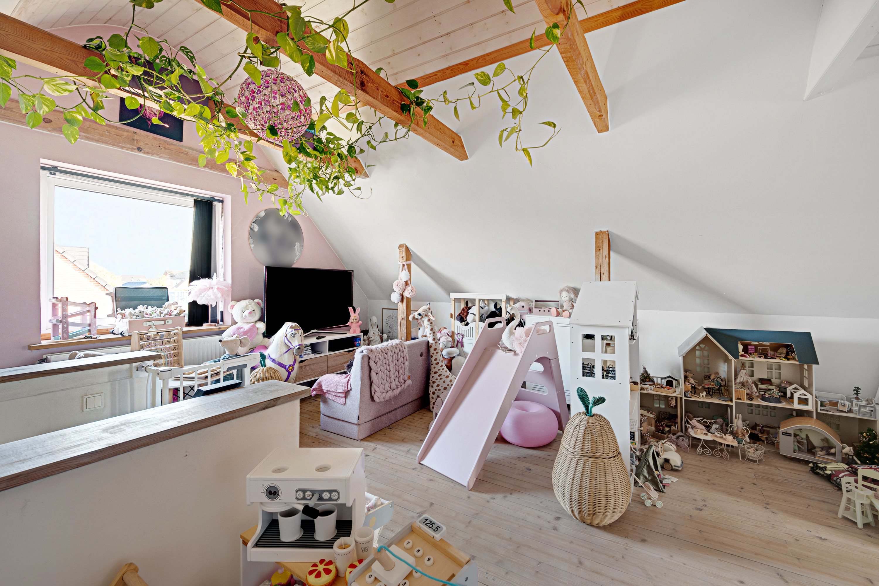 Fremhævet  billede i fuldskærmstilstand. Billede af Østergade 65, 8963 Auning