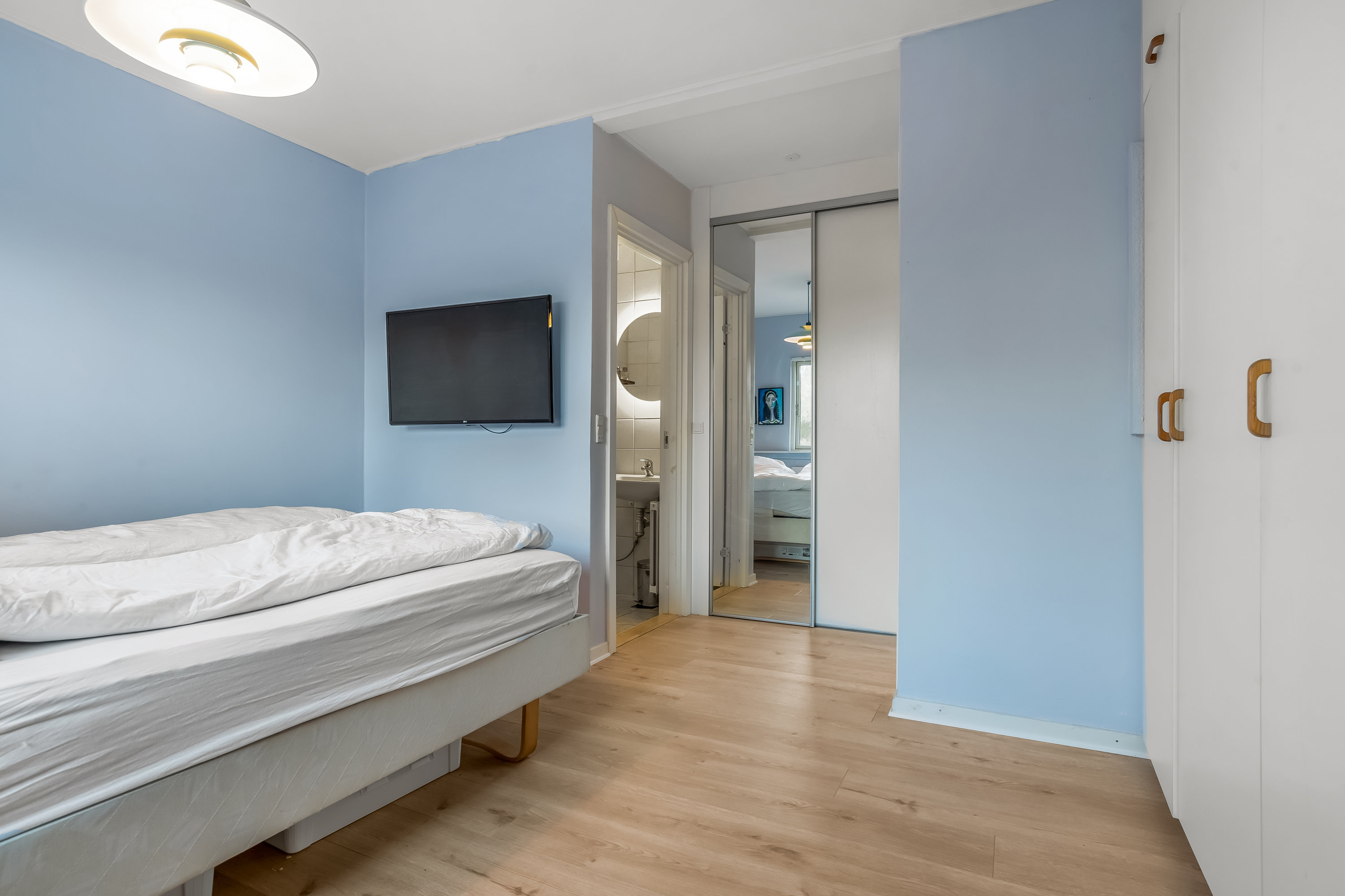 Fremhævet soveværelse billede i fuldskærmstilstand. Billede af Skoleparken 4, 7500 Holstebro