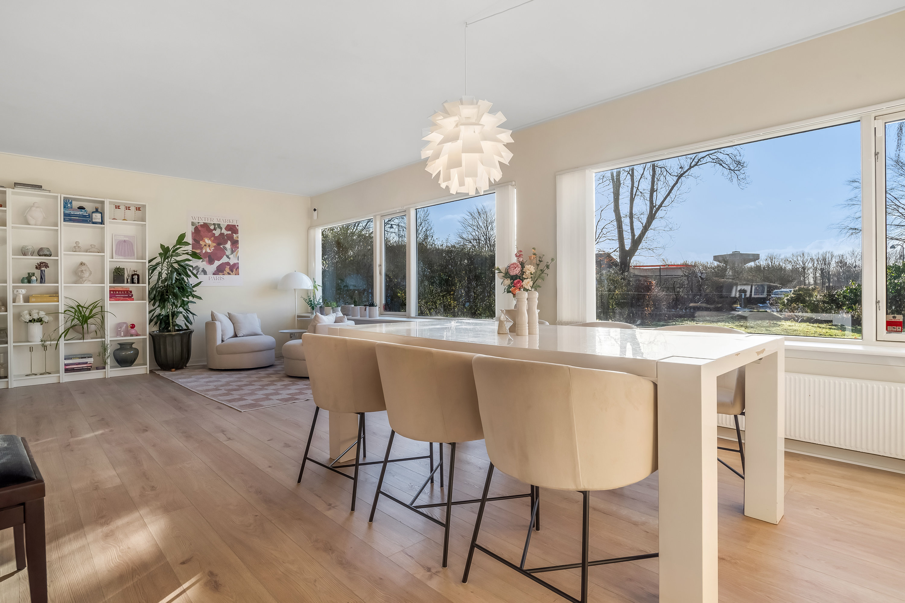 Fremhævet stue billede i fuldskærmstilstand. Billede af Skoleparken 4, 7500 Holstebro