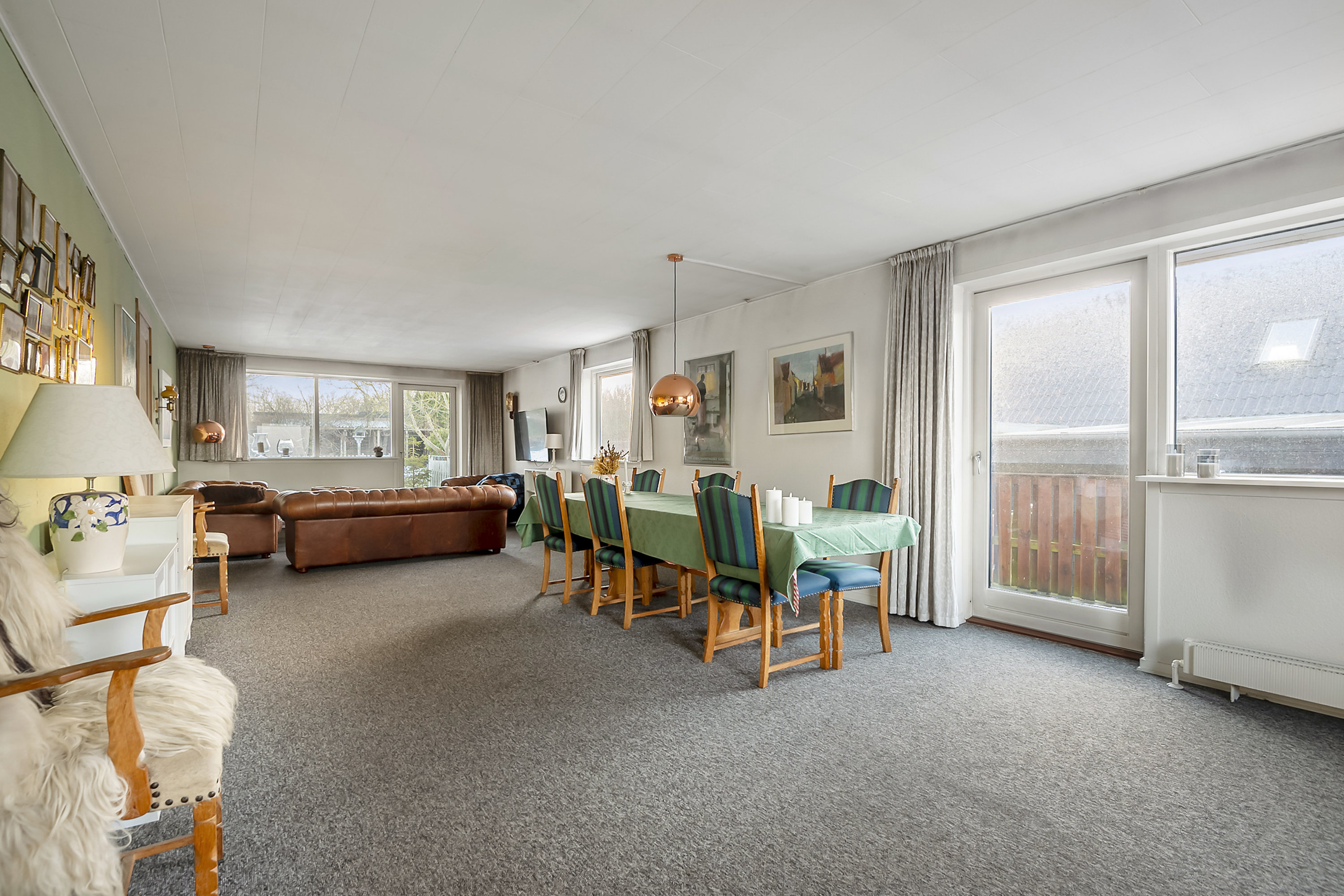 Fremhævet stue billede i fuldskærmstilstand. Billede af Kvievej 4, 6823 Ansager