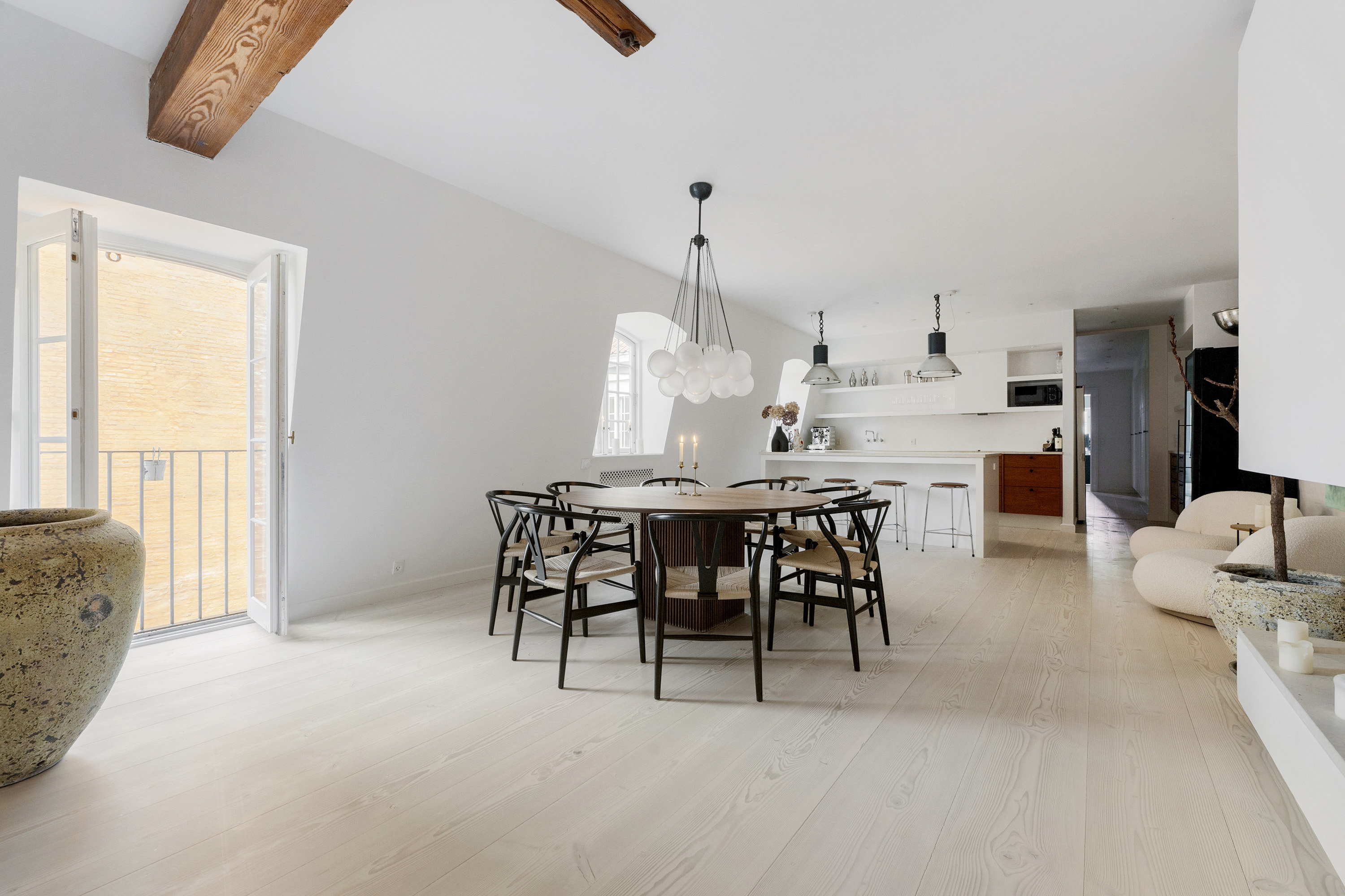 Fremhævet spisekøkken billede i fuldskærmstilstand. Billede af Nyhavn 12, 3., 1051 København K