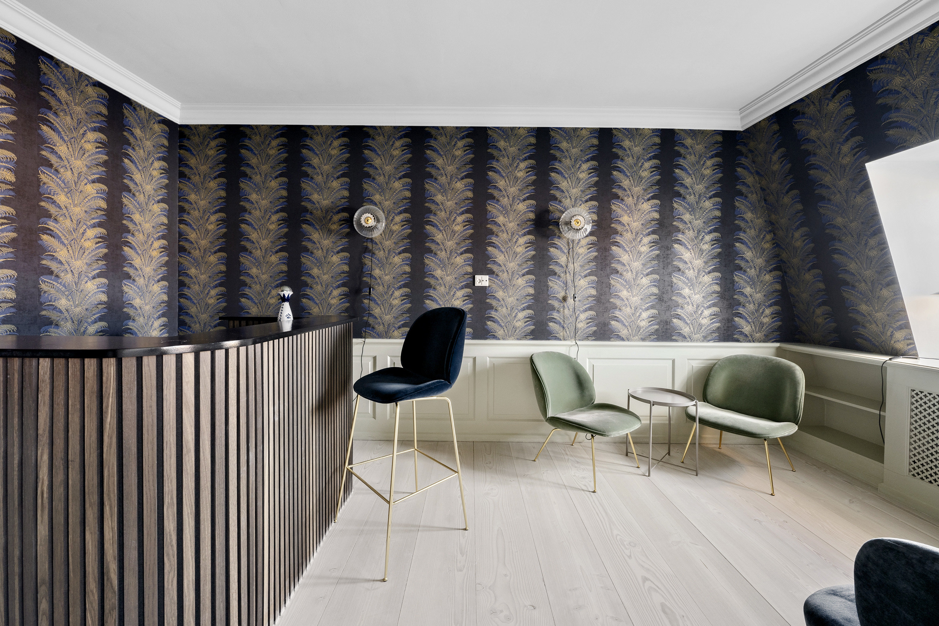 Fremhævet stue billede i fuldskærmstilstand. Billede af Nyhavn 12, 3., 1051 København K