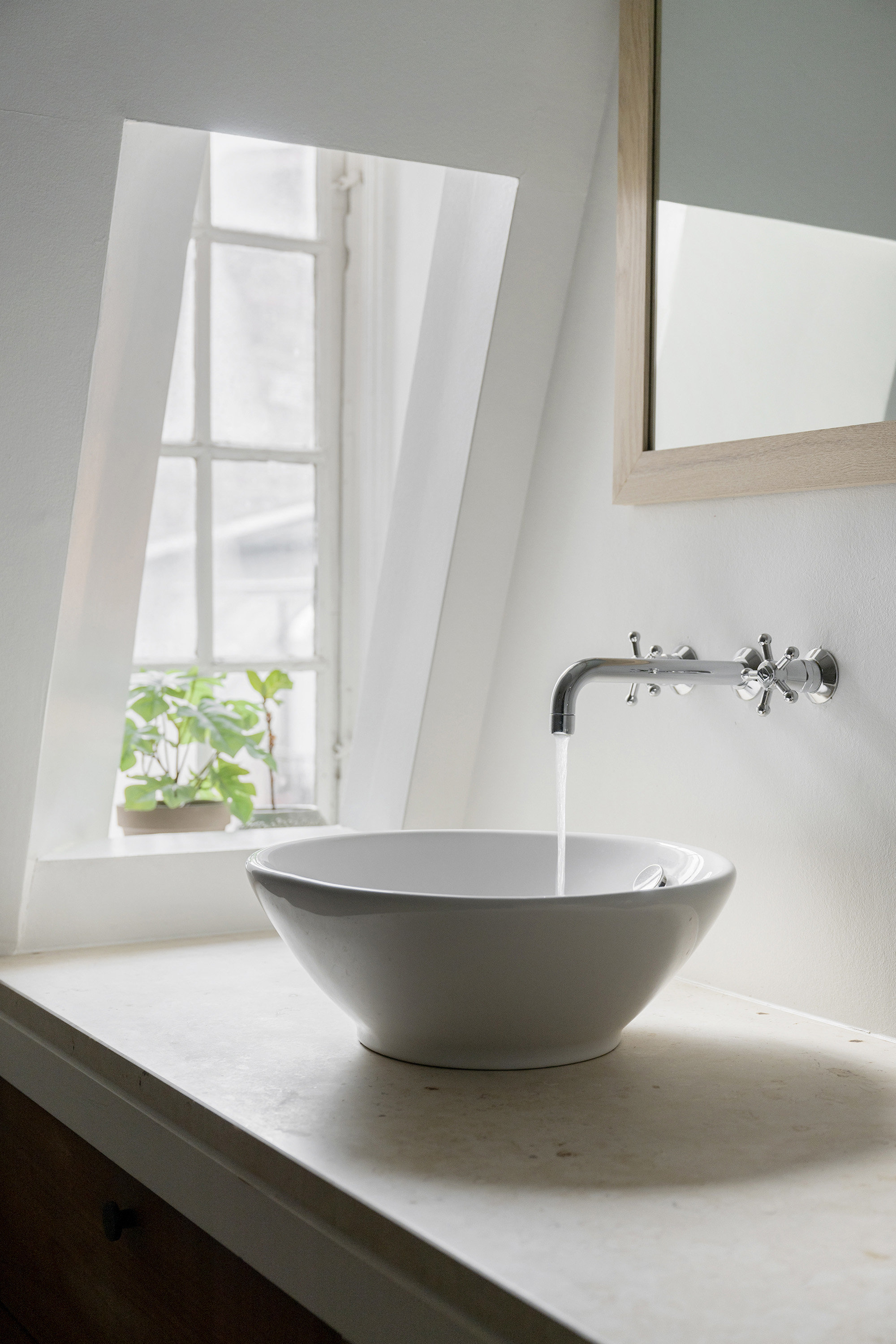 Fremhævet badeværelse billede i fuldskærmstilstand. Billede af Nyhavn 12, 3., 1051 København K