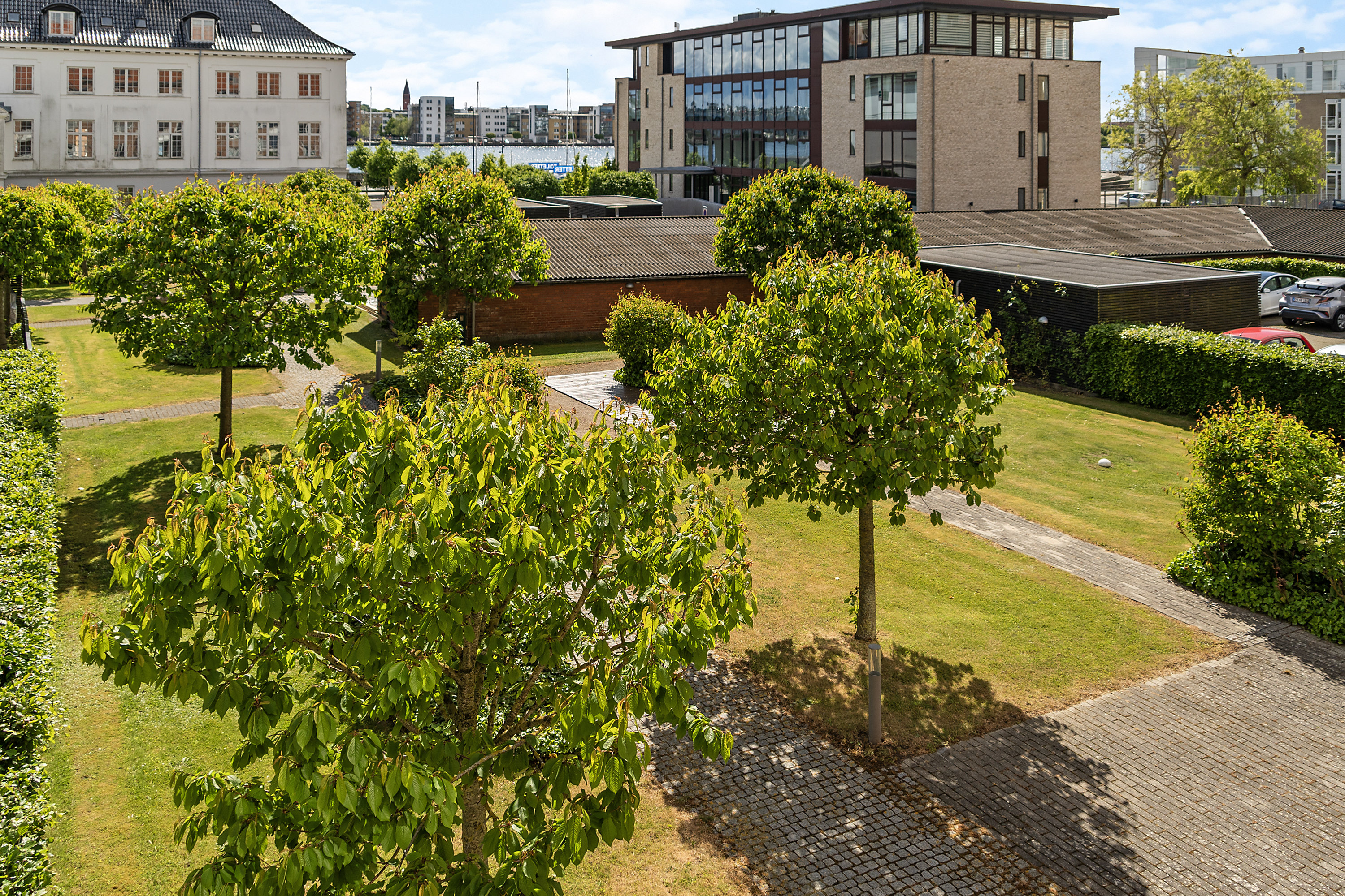 Fremhævet udsigt billede i fuldskærmstilstand. Billede af Vesterbrogade 2A, 2. th., 9400 Nørresundby