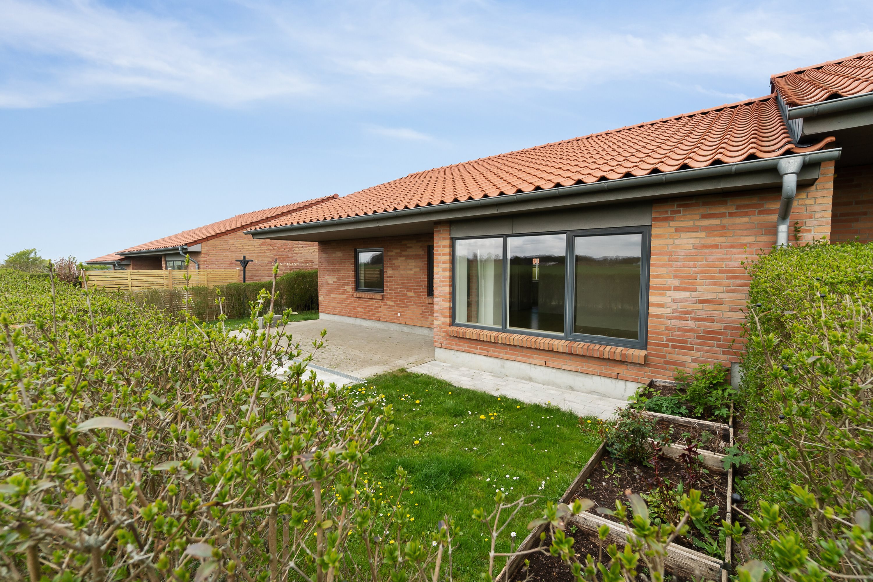 Fremhævet have billede i fuldskærmstilstand. Billede af Nymarks Allé 210, 8320 Mårslet