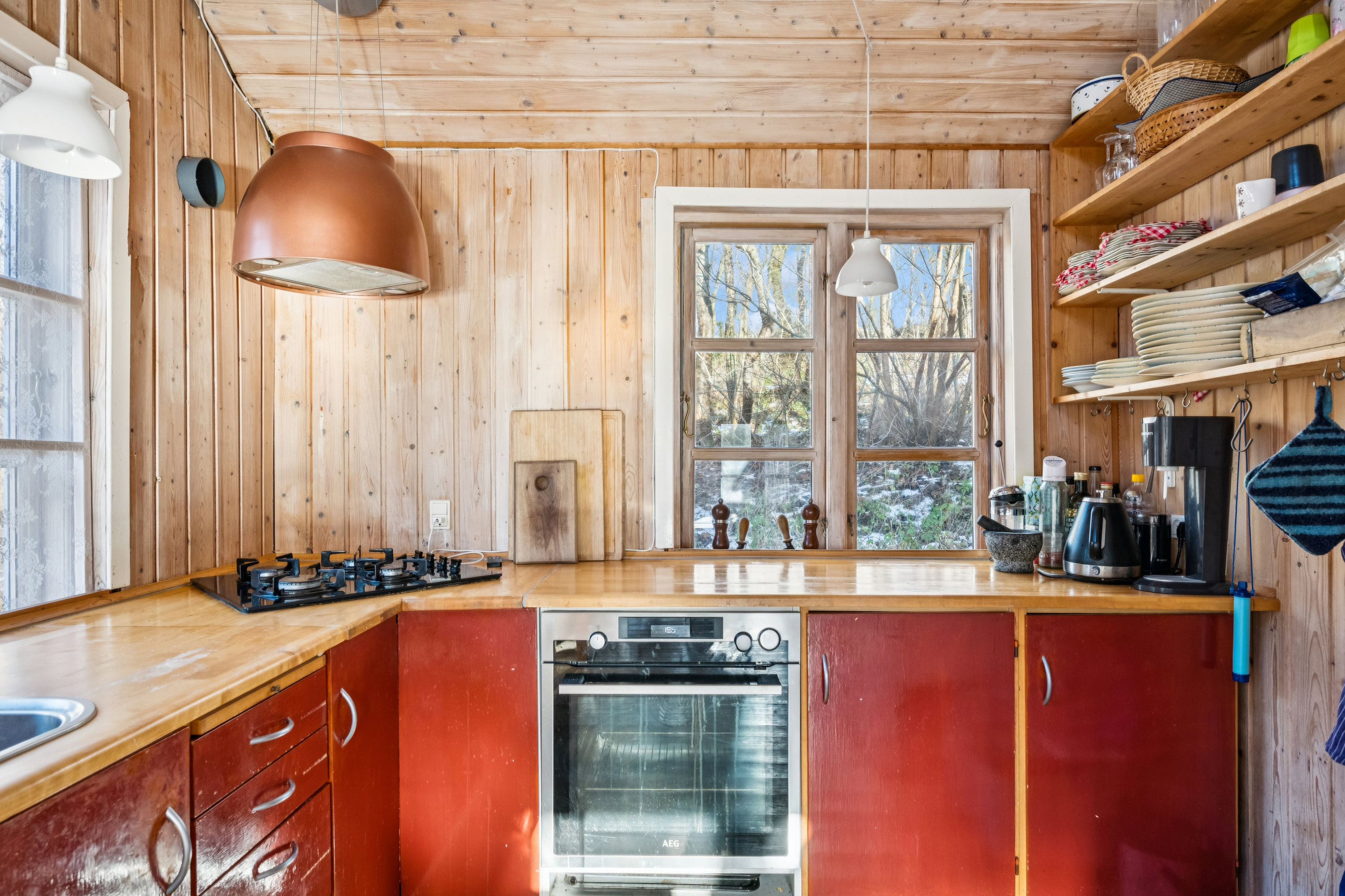 Fremhævet køkken billede i fuldskærmstilstand. Billede af Fuglsøvig 37, Begtrup, 8420 Knebel