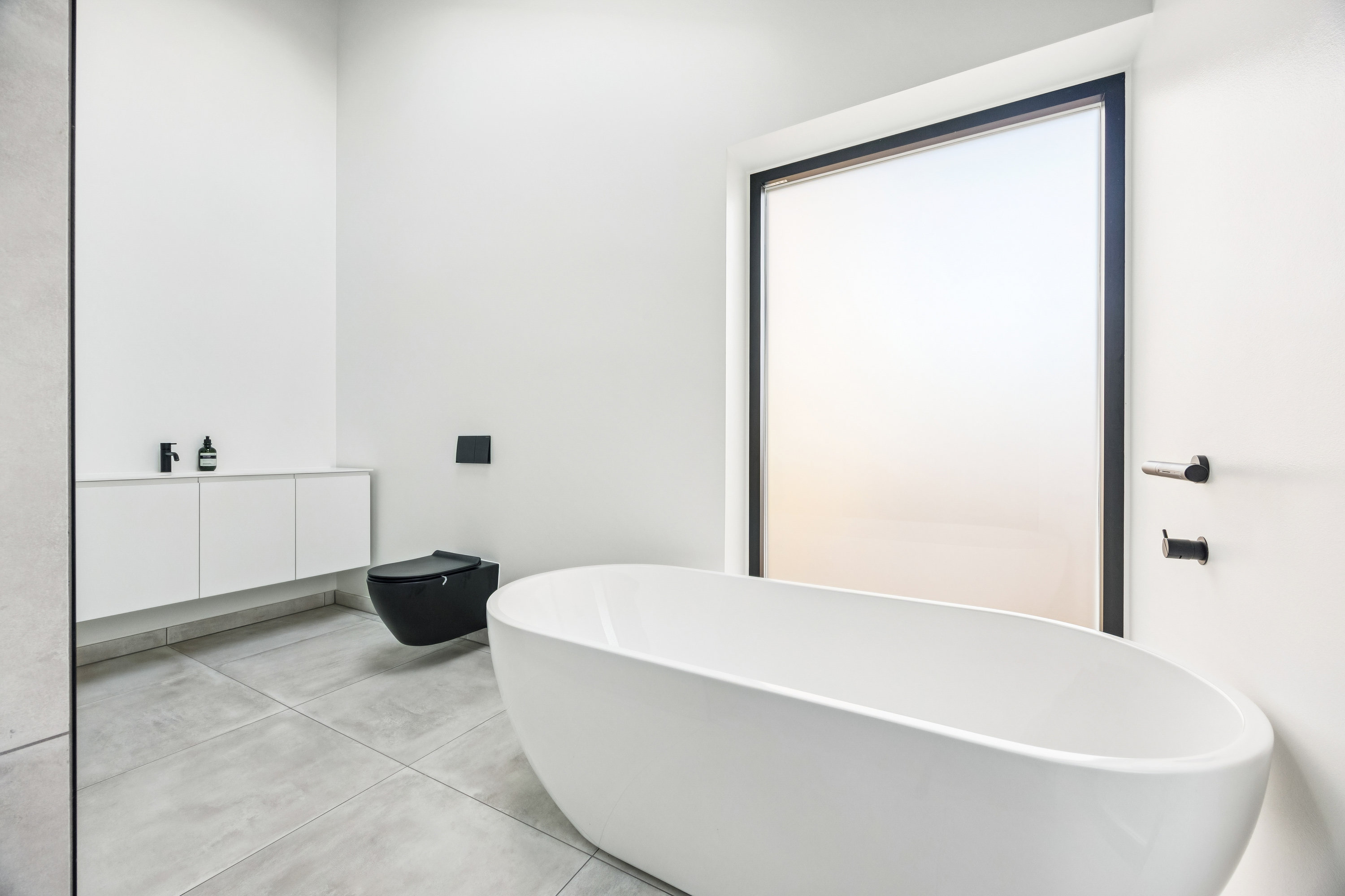 Fremhævet badeværelse billede i fuldskærmstilstand. Billede af Holgersvej 5, 4600 Køge