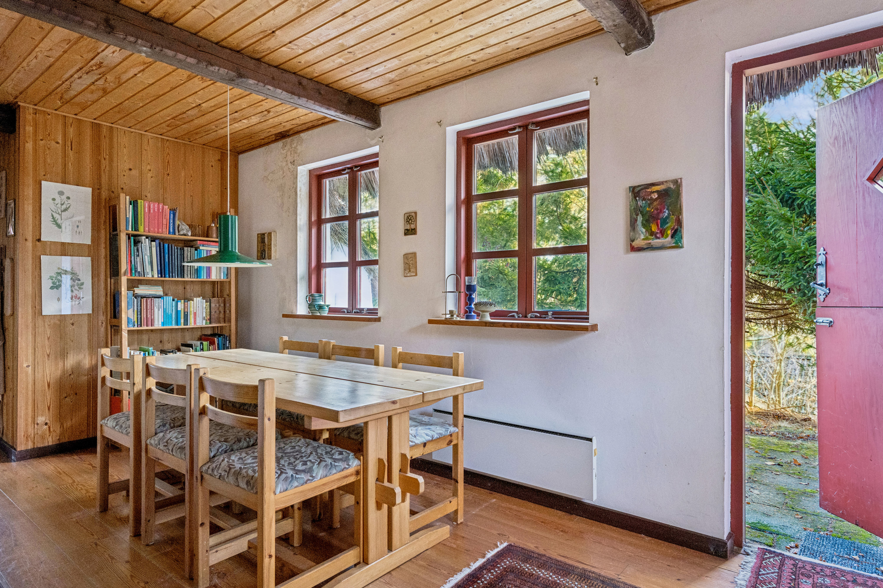 Fremhævet stue billede i fuldskærmstilstand. Billede af Silkehalevej 3, Skelhøje Plantage, 8400 Ebeltoft