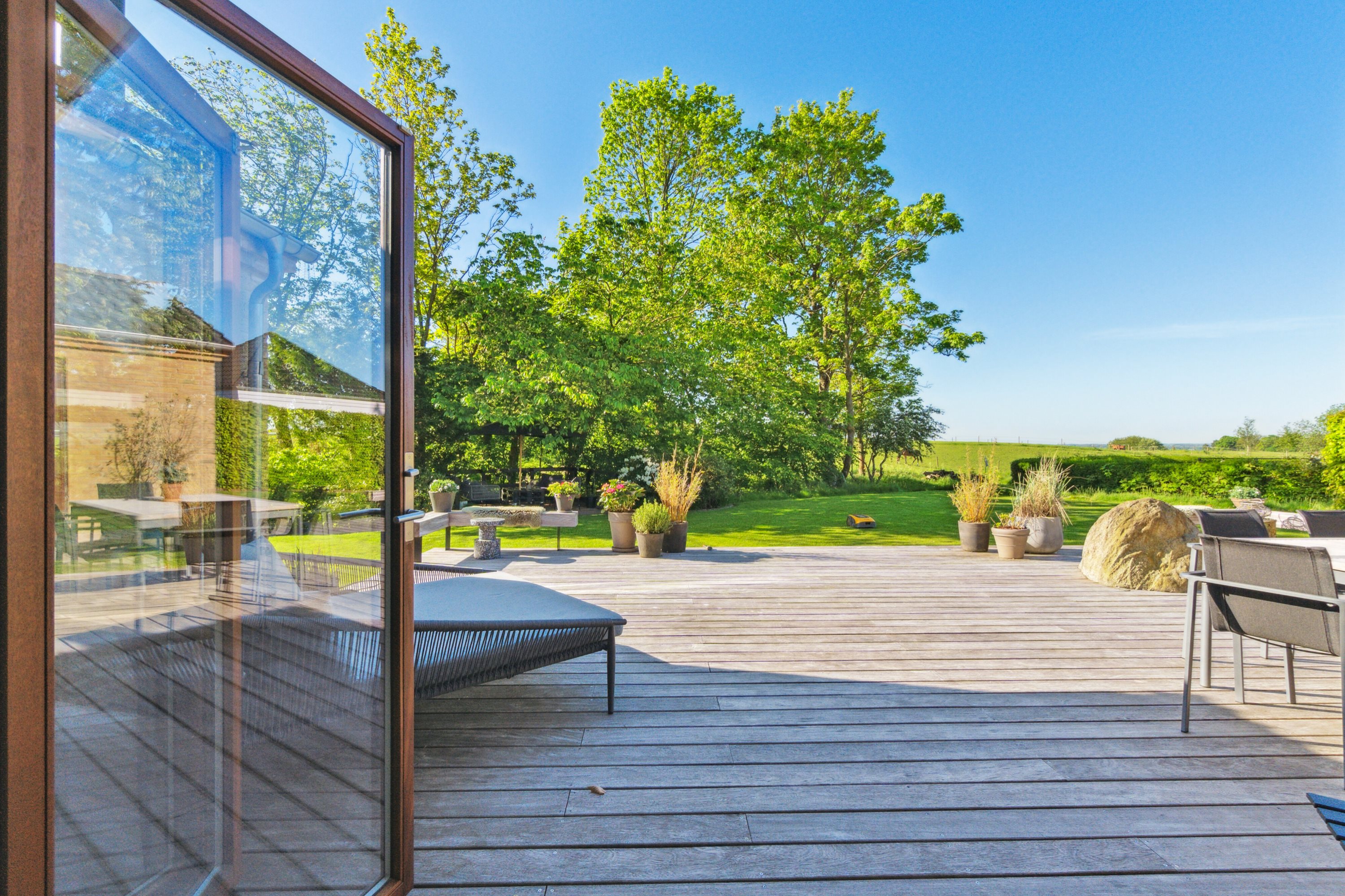 Fremhævet terrasse billede i fuldskærmstilstand. Billede af Skåde Søpark 17, Skåde, 8270 Højbjerg