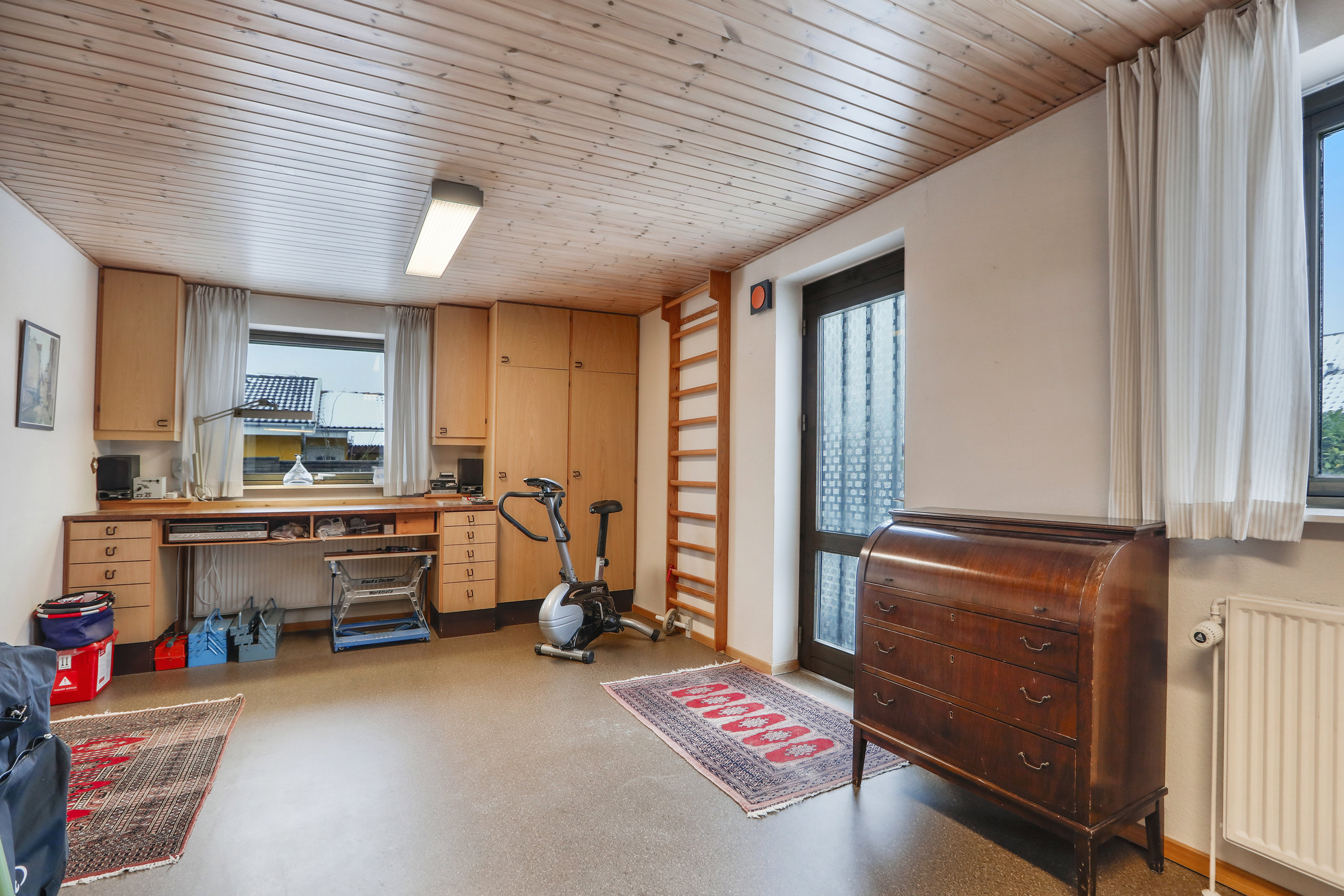 Fremhævet garage/multirum billede i fuldskærmstilstand. Billede af Kirkebyvej 17, 2740 Skovlunde