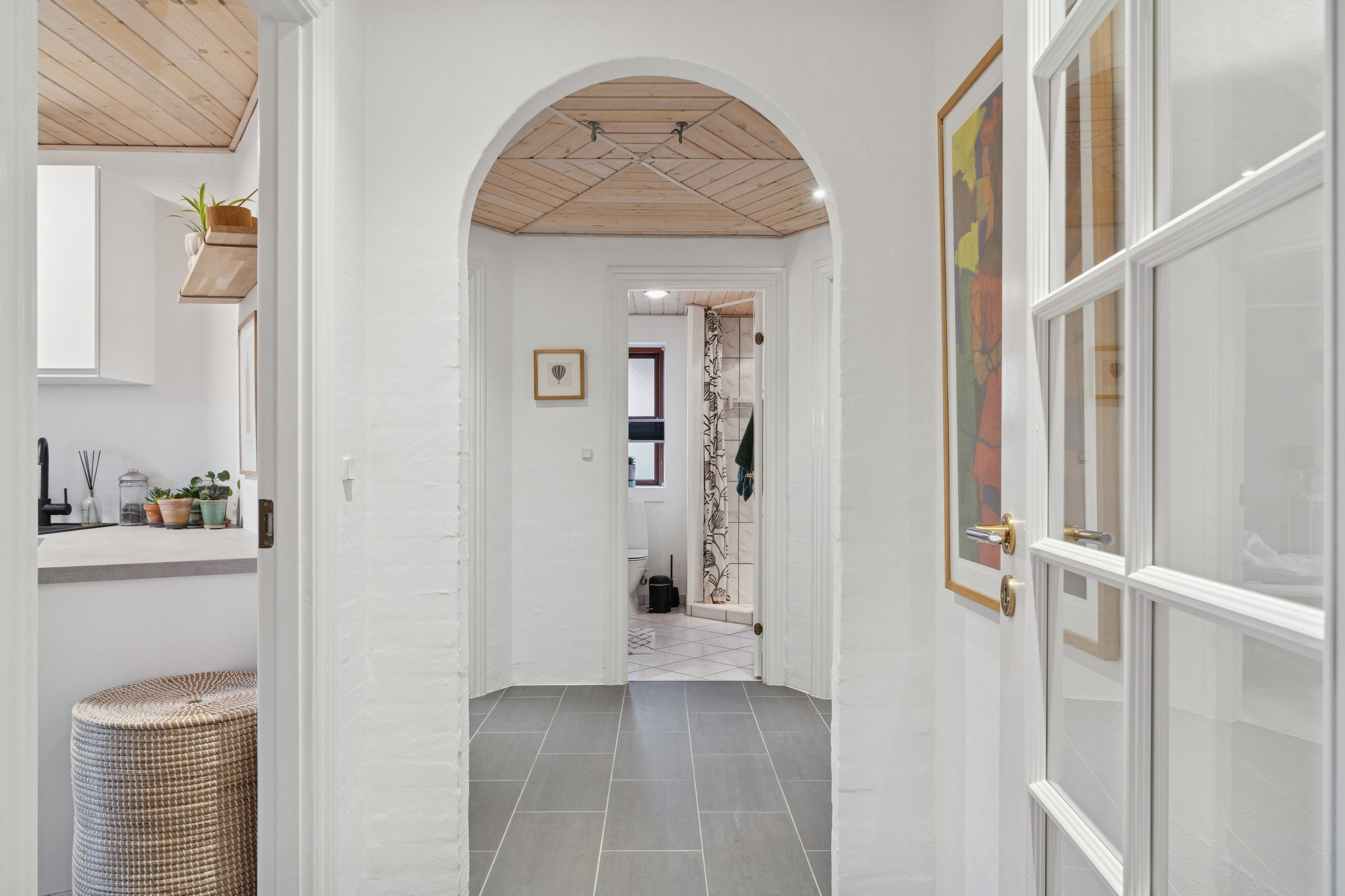 Fremhævet gang billede i fuldskærmstilstand. Billede af Østerbyvej 13, 8310 Tranbjerg J