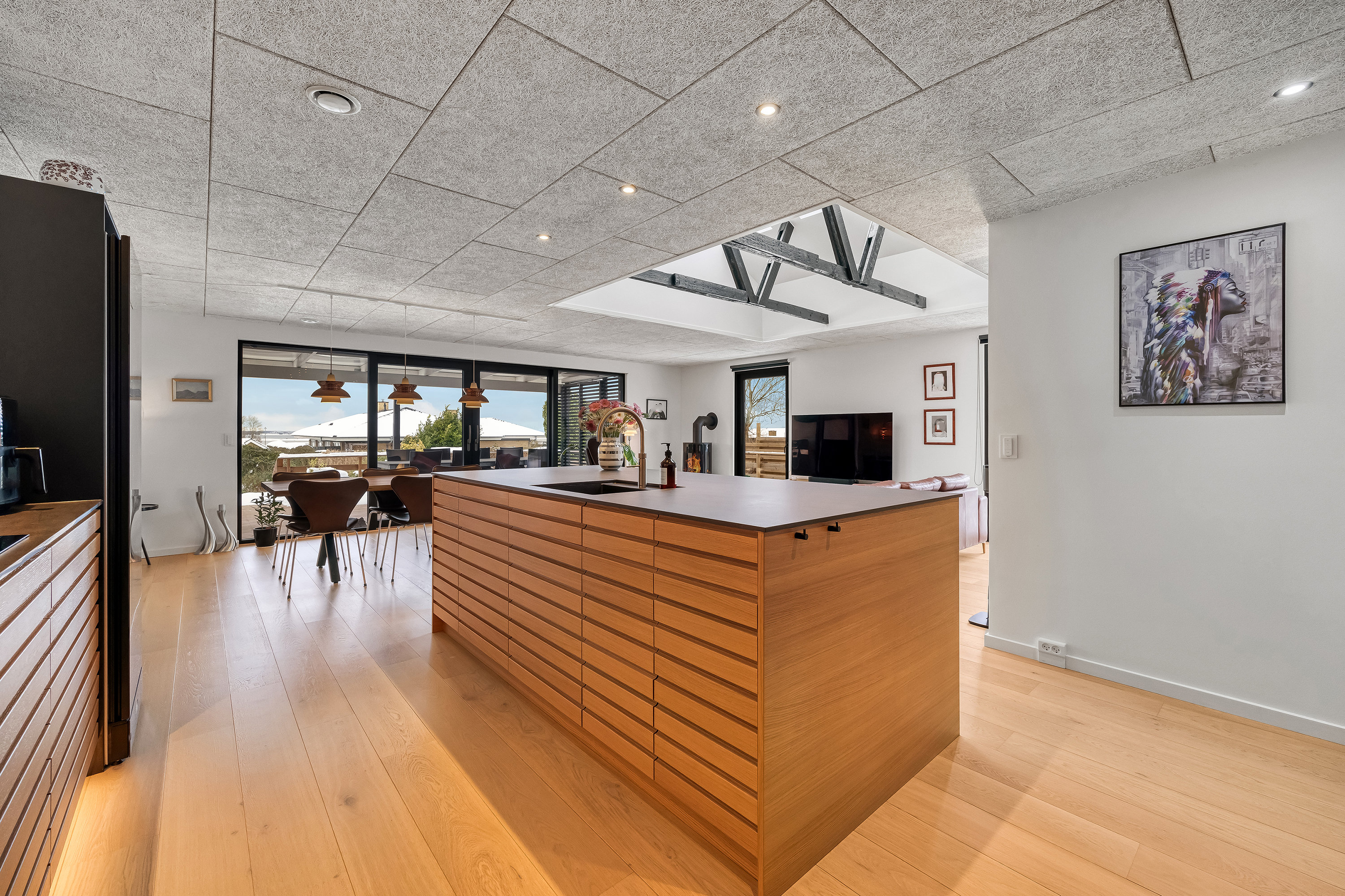 Fremhævet køkken billede i fuldskærmstilstand. Billede af Kajakvej 40, 4040 Jyllinge