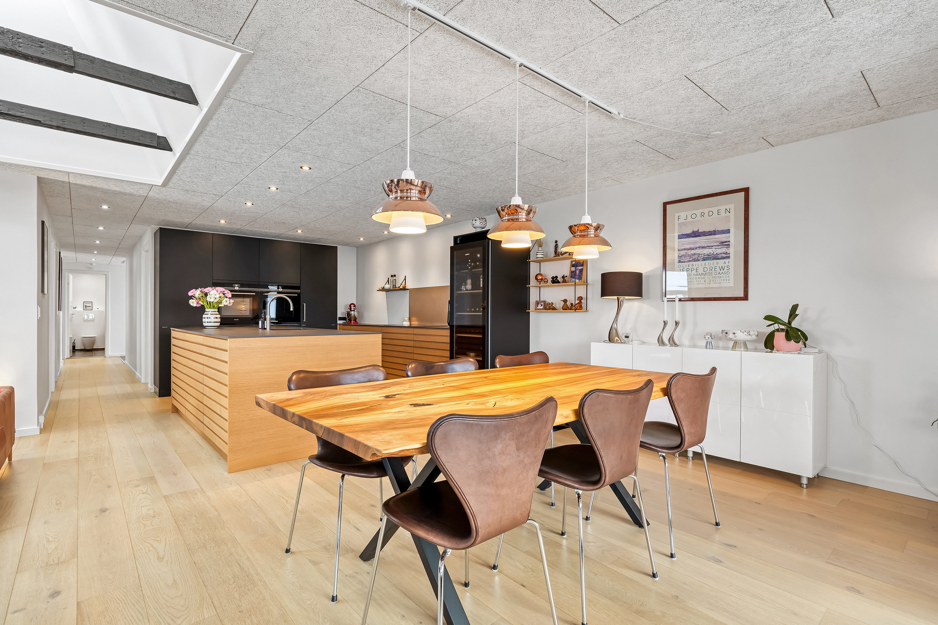 Fremhævet køkken billede i fuldskærmstilstand. Billede af Kajakvej 40, 4040 Jyllinge