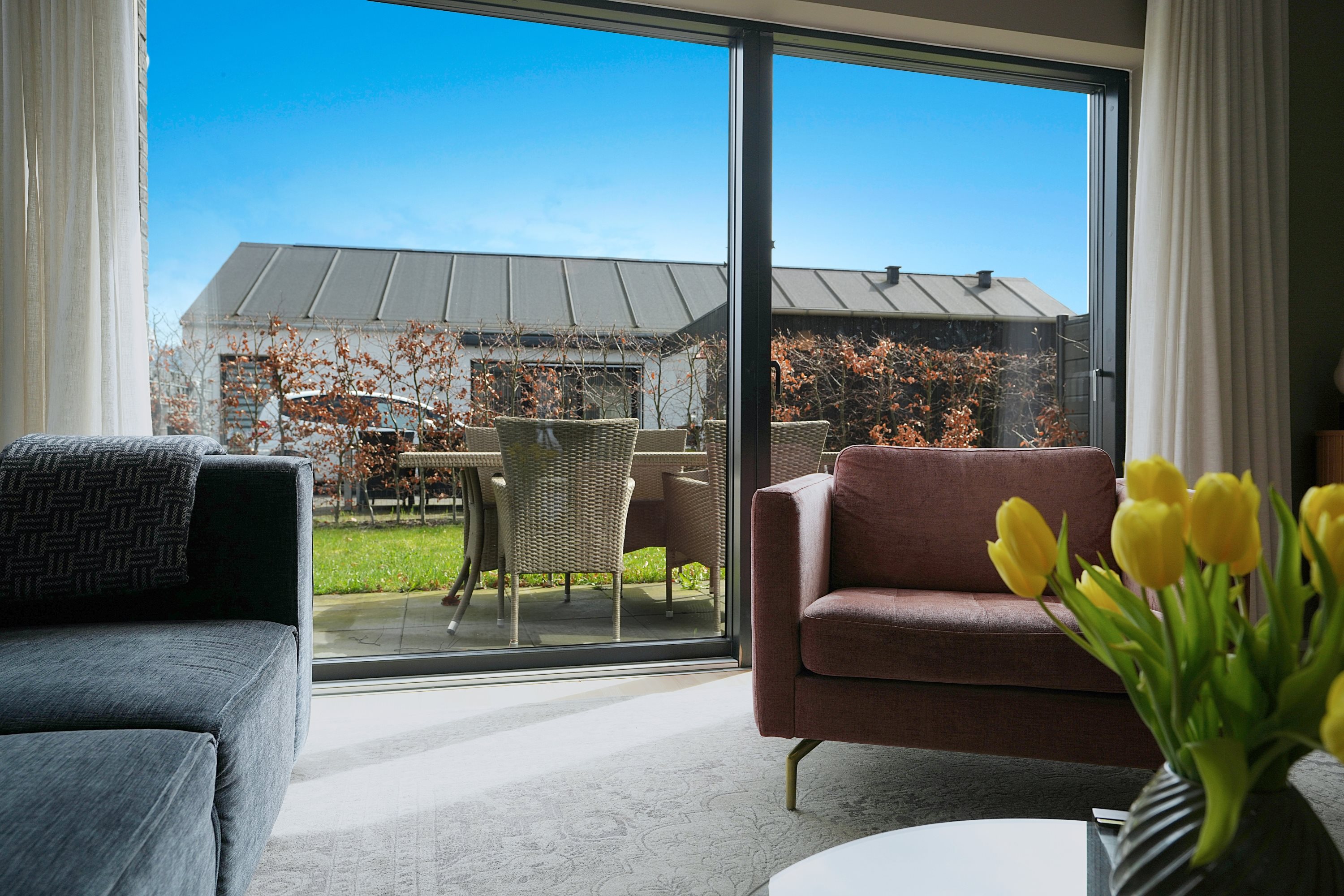 Fremhævet stue billede i fuldskærmstilstand. Billede af Syrenhaven 60, Havdrup, 4622 Havdrup