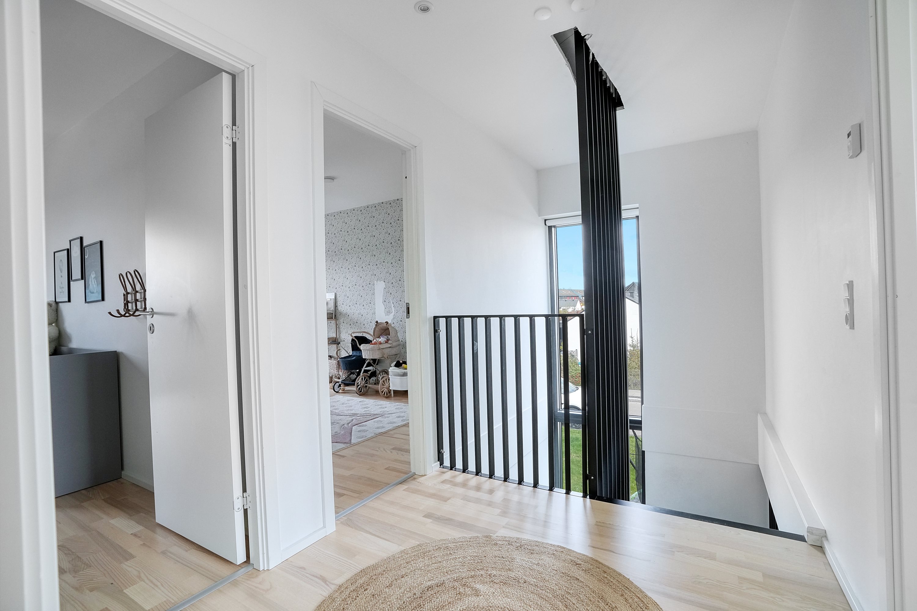 Fremhævet 1. sal billede i fuldskærmstilstand. Billede af Syrenhaven 60, Havdrup, 4622 Havdrup