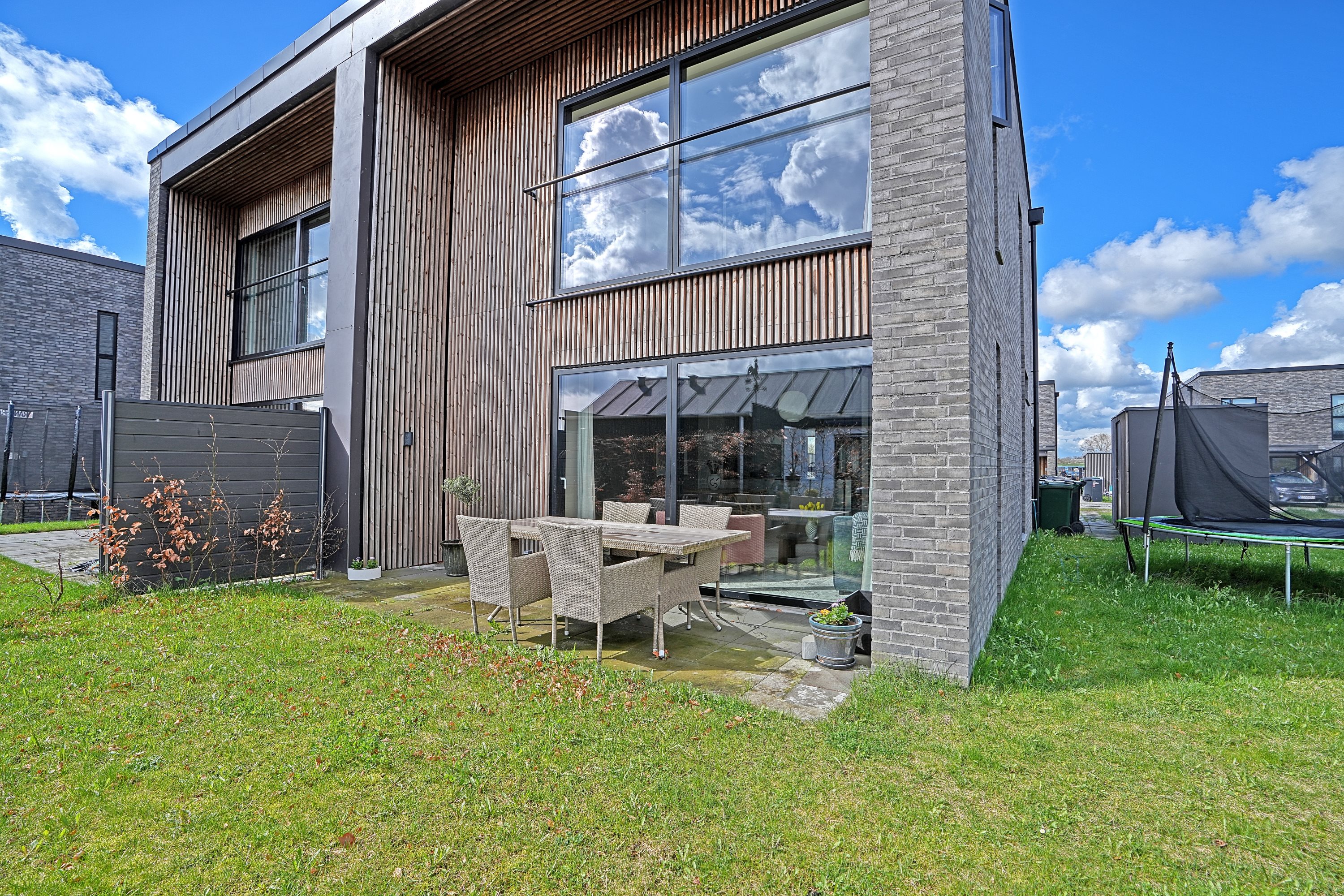 Fremhævet ejendommen billede i fuldskærmstilstand. Billede af Syrenhaven 60, Havdrup, 4622 Havdrup