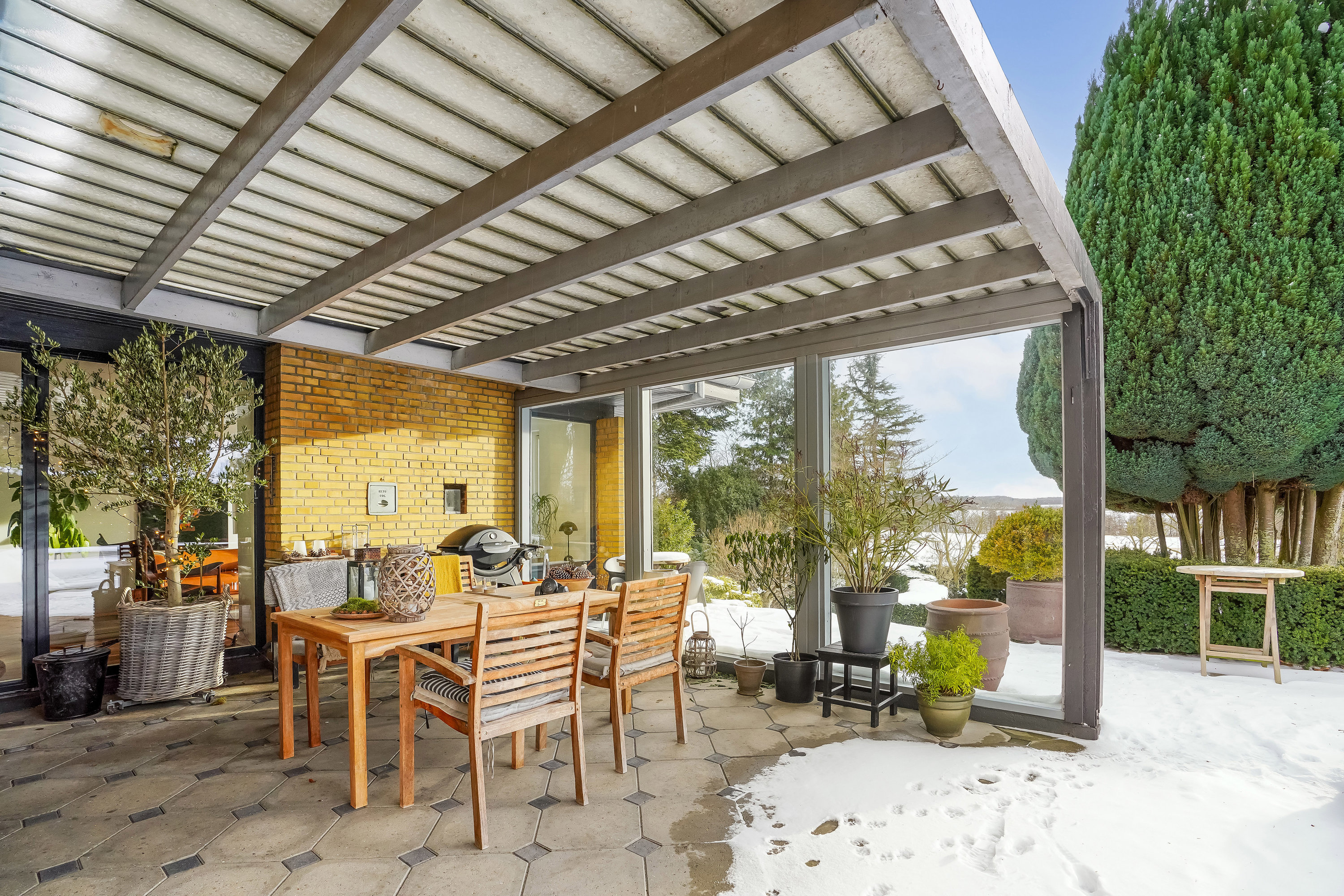 Fremhævet terrasse billede i fuldskærmstilstand. Billede af Hårevej 65, Håre, 5591 Gelsted