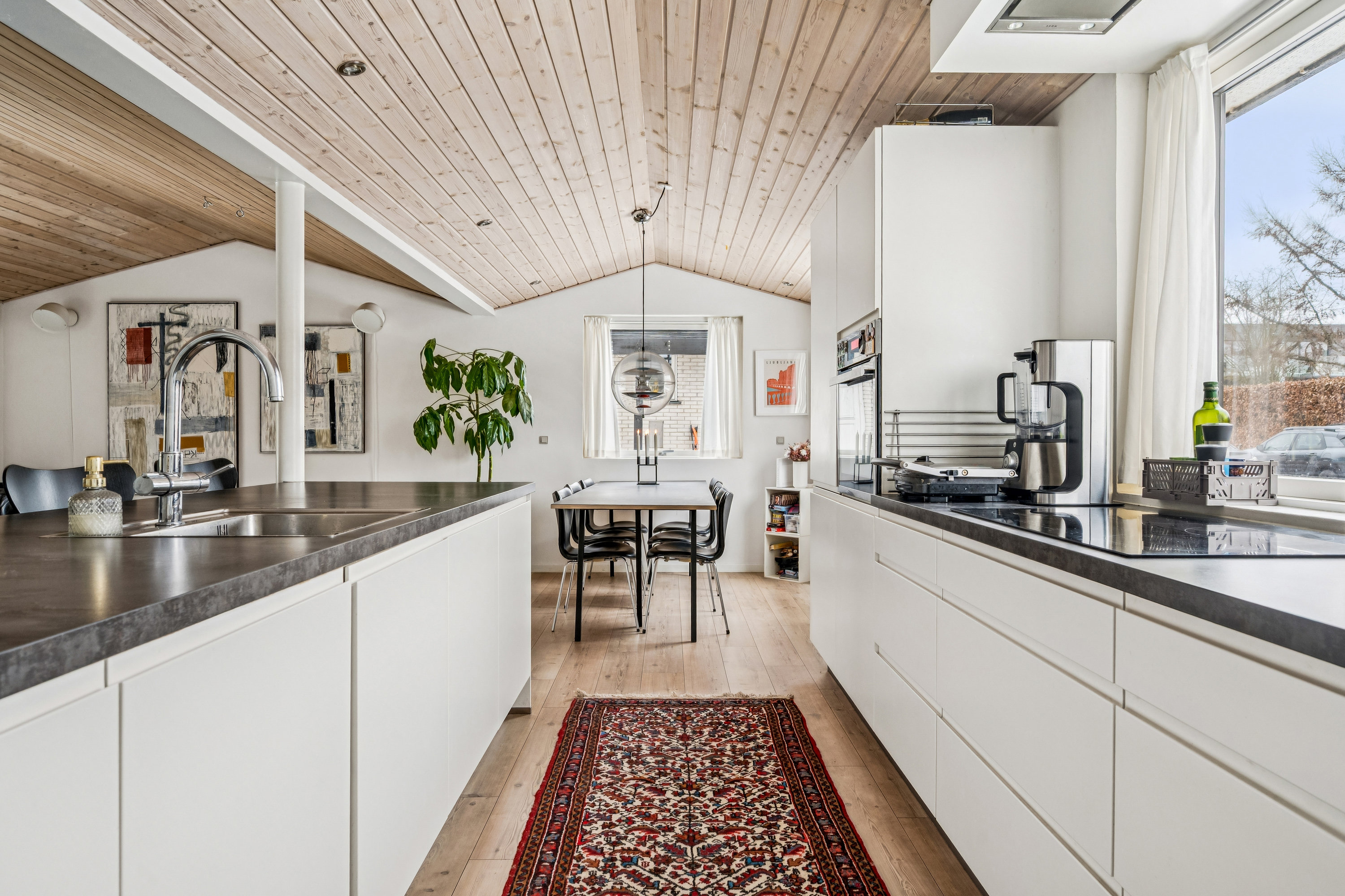 Fremhævet køkken billede i fuldskærmstilstand. Billede af Tålforvej 20, 8250 Egå