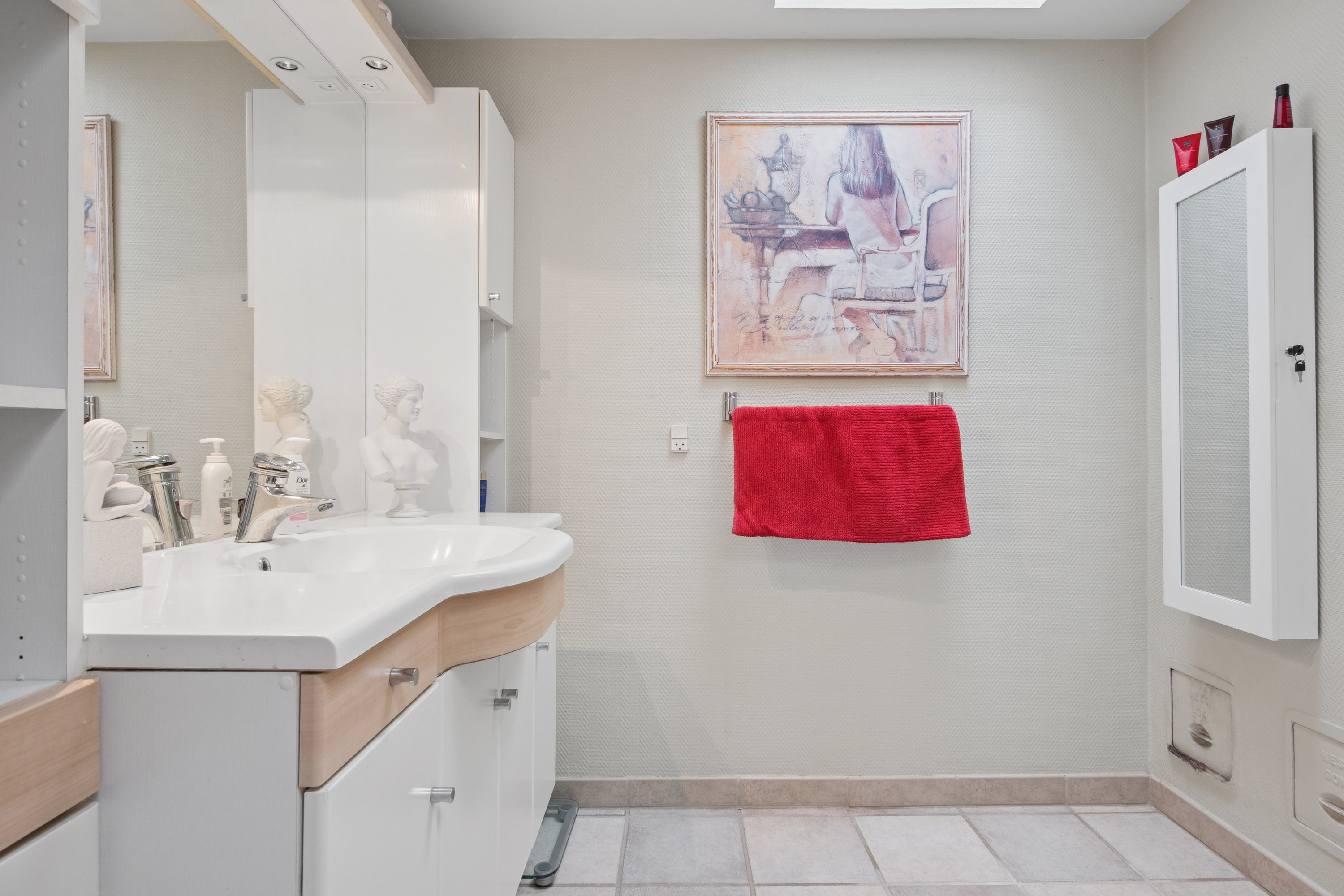 Fremhævet badeværelse billede i fuldskærmstilstand. Billede af Kolleruplund 46, 2665 Vallensbæk Strand