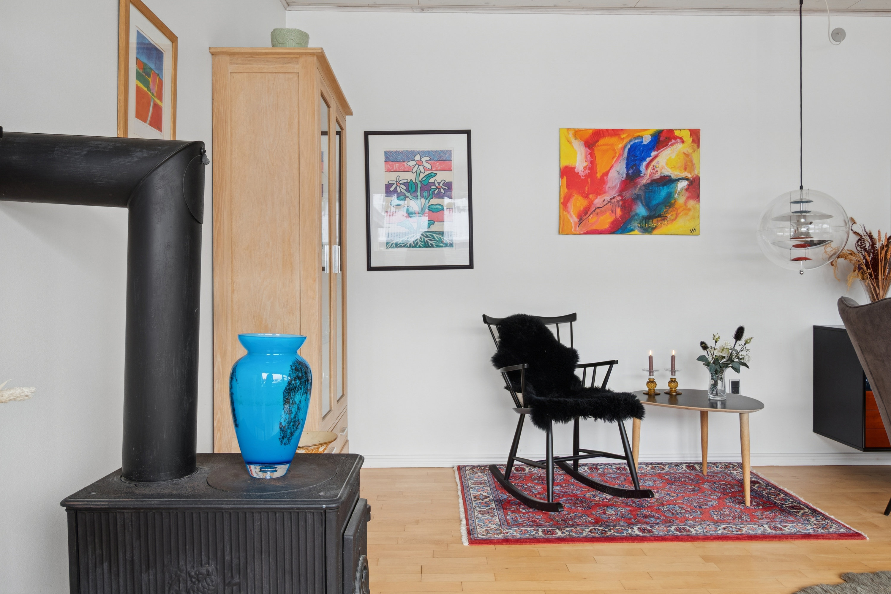 Fremhævet stue billede i fuldskærmstilstand. Billede af Kolleruplund 46, 2665 Vallensbæk Strand