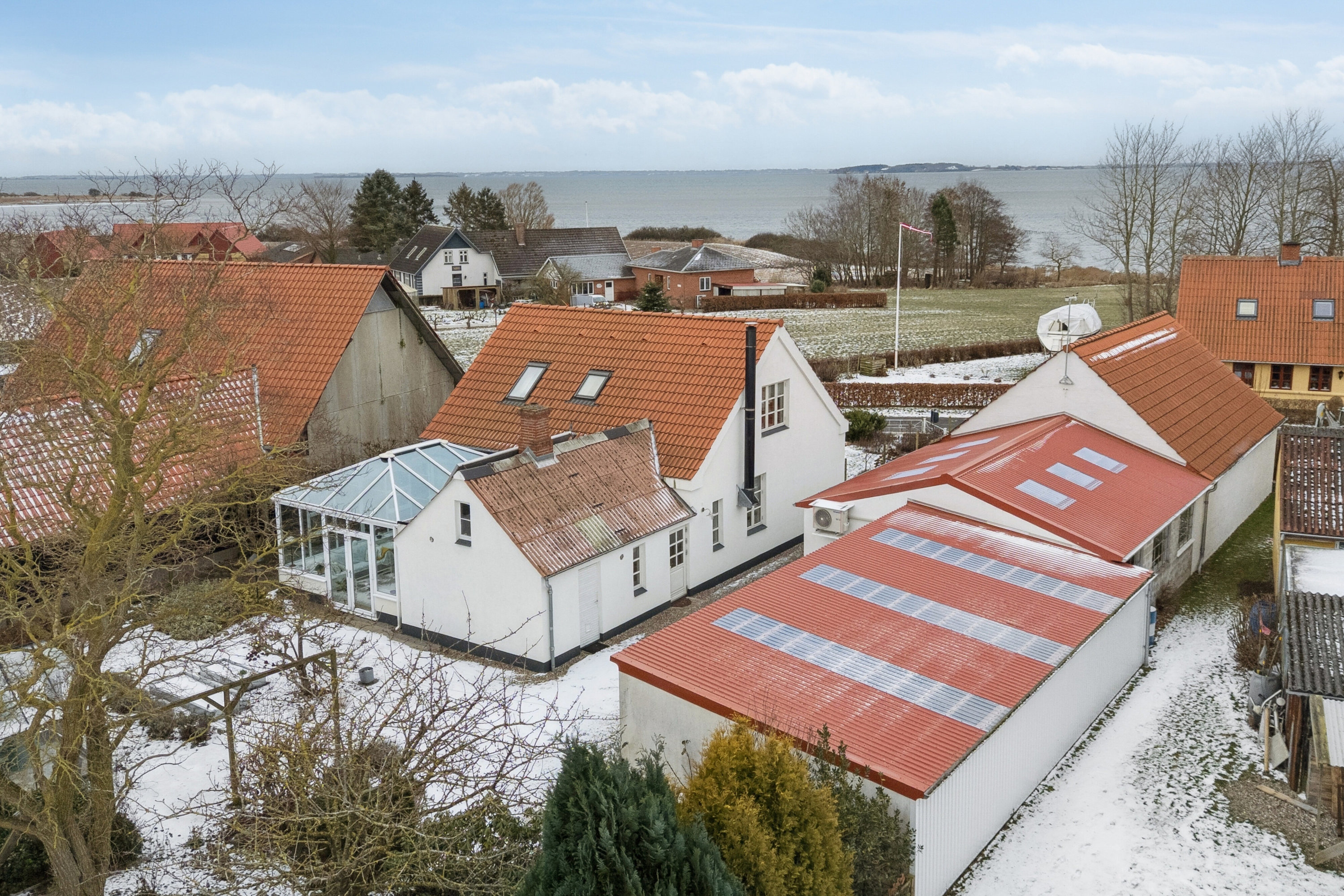 Fremhævet udendørs billede i fuldskærmstilstand. Billede af Strandhuse 44, 5600 Faaborg