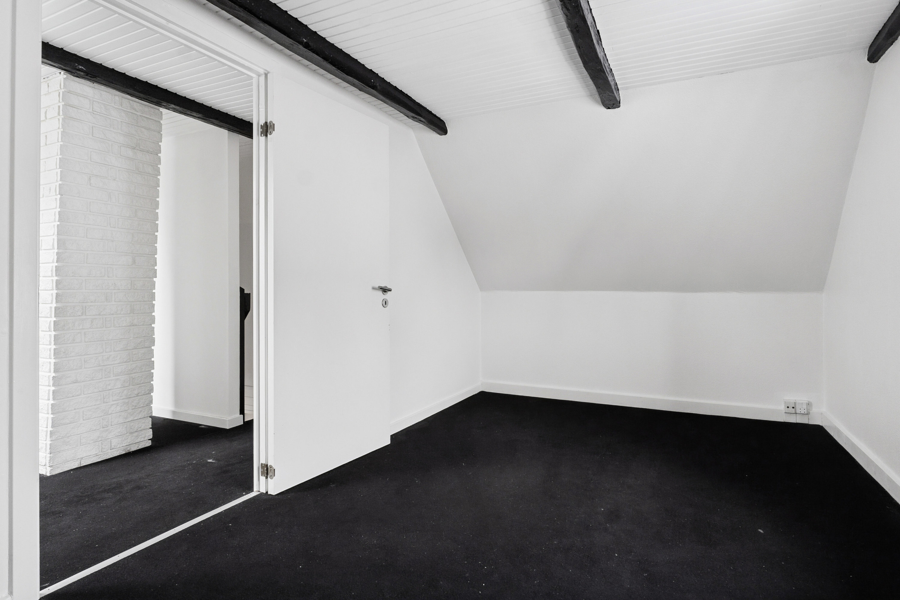 Fremhævet værelse billede i fuldskærmstilstand. Billede af Rødhøj 9, 4550 Asnæs