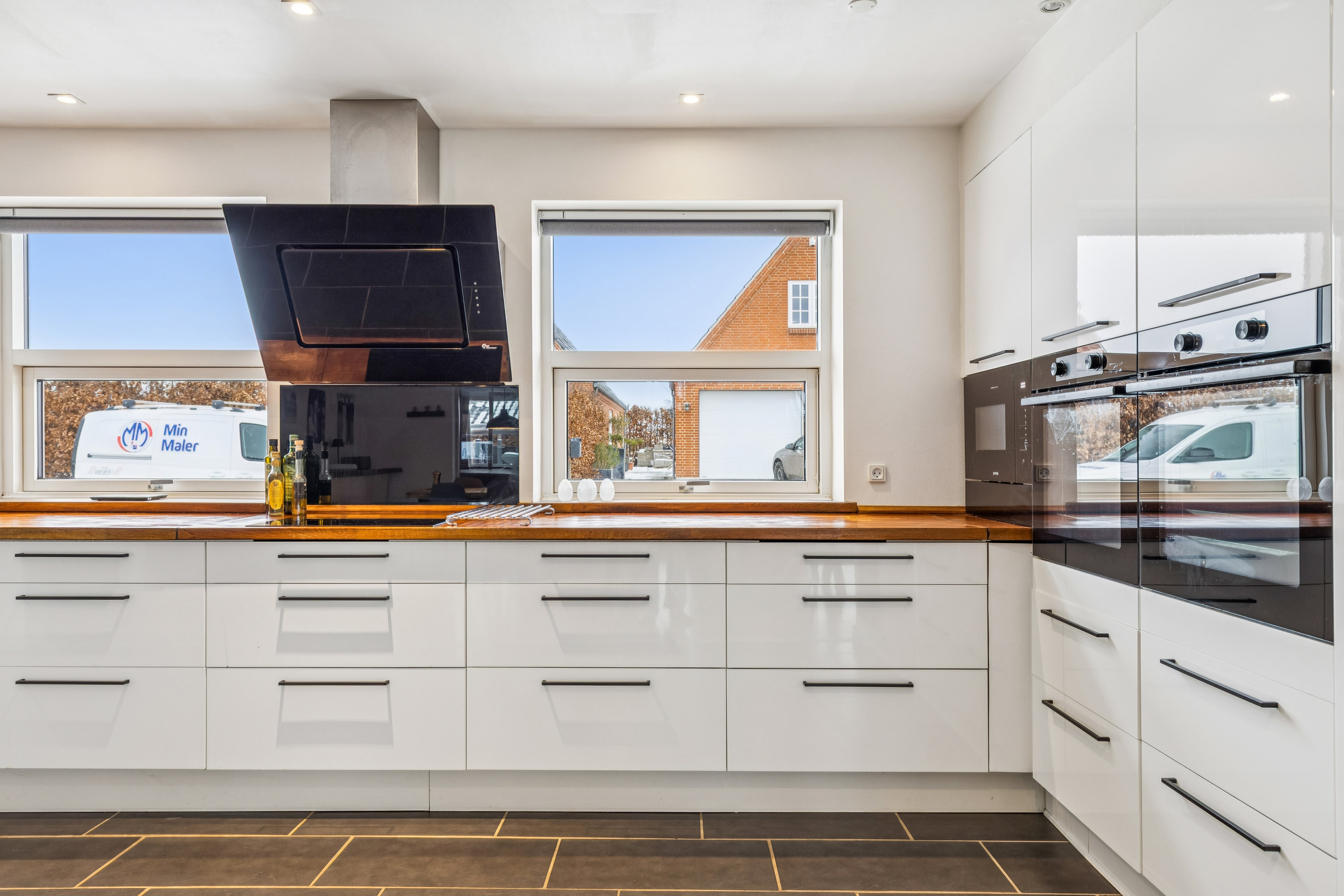 Fremhævet køkken billede i fuldskærmstilstand. Billede af Elmegårdsvej 25, 4532 Gislinge