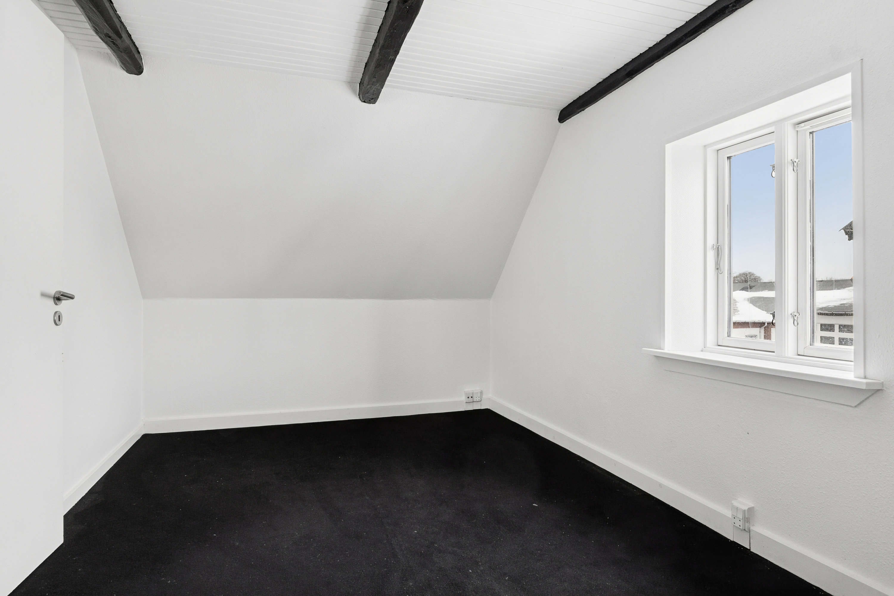 Fremhævet værelse billede i fuldskærmstilstand. Billede af Rødhøj 9, 4550 Asnæs