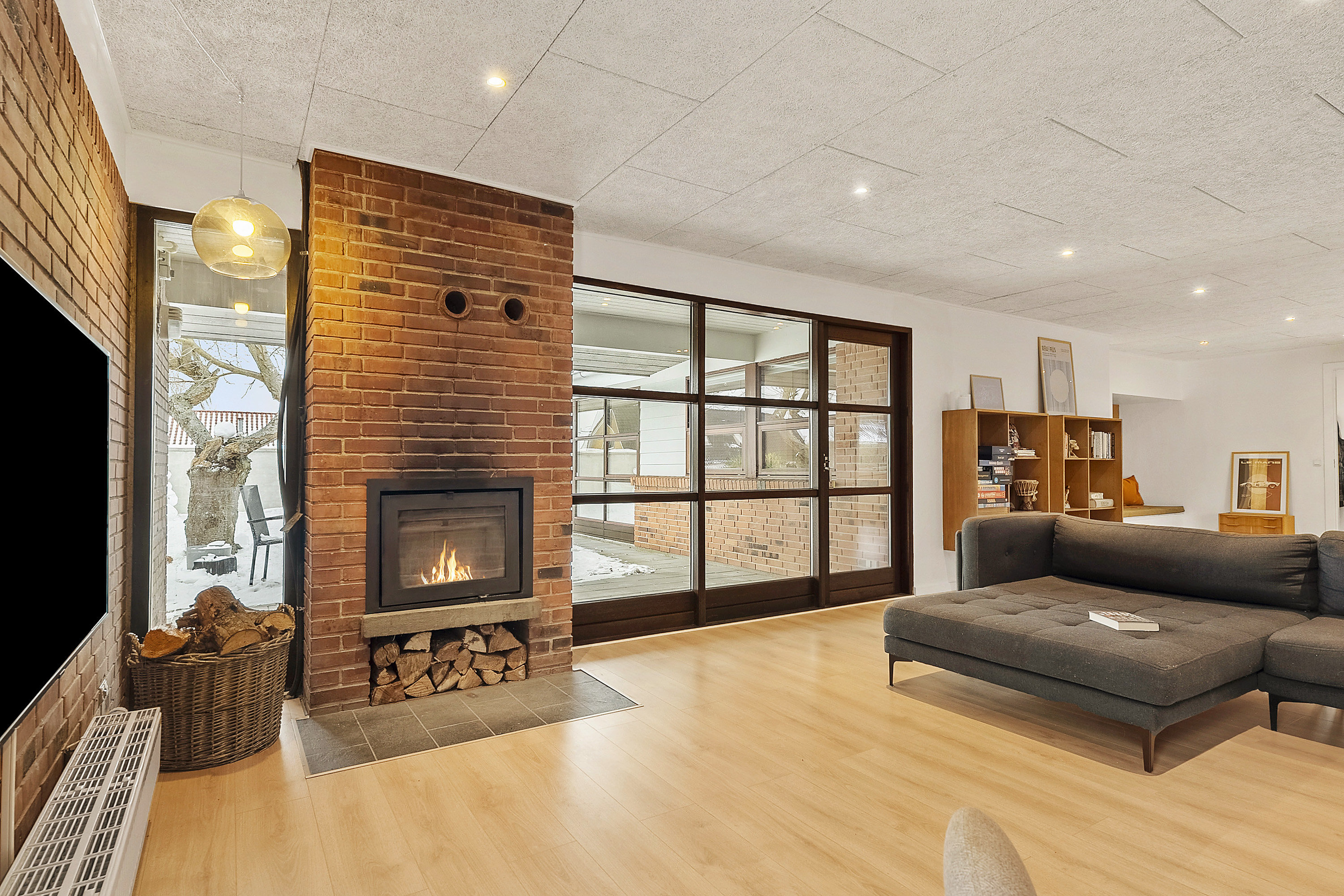 Fremhævet stue billede i fuldskærmstilstand. Billede af Hovmarksvej 65, 8700 Horsens