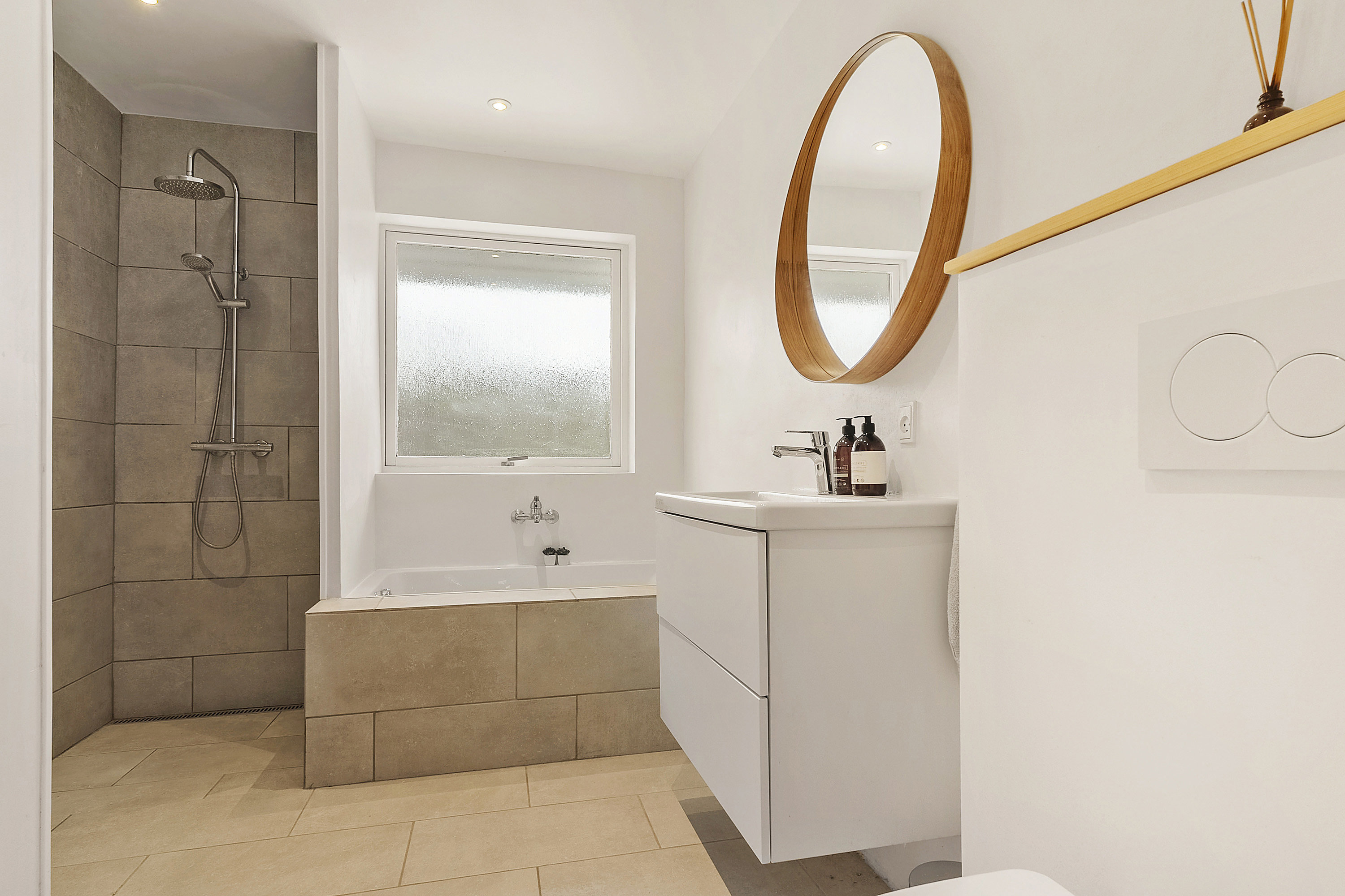 Fremhævet badeværelse billede i fuldskærmstilstand. Billede af Hovmarksvej 65, 8700 Horsens