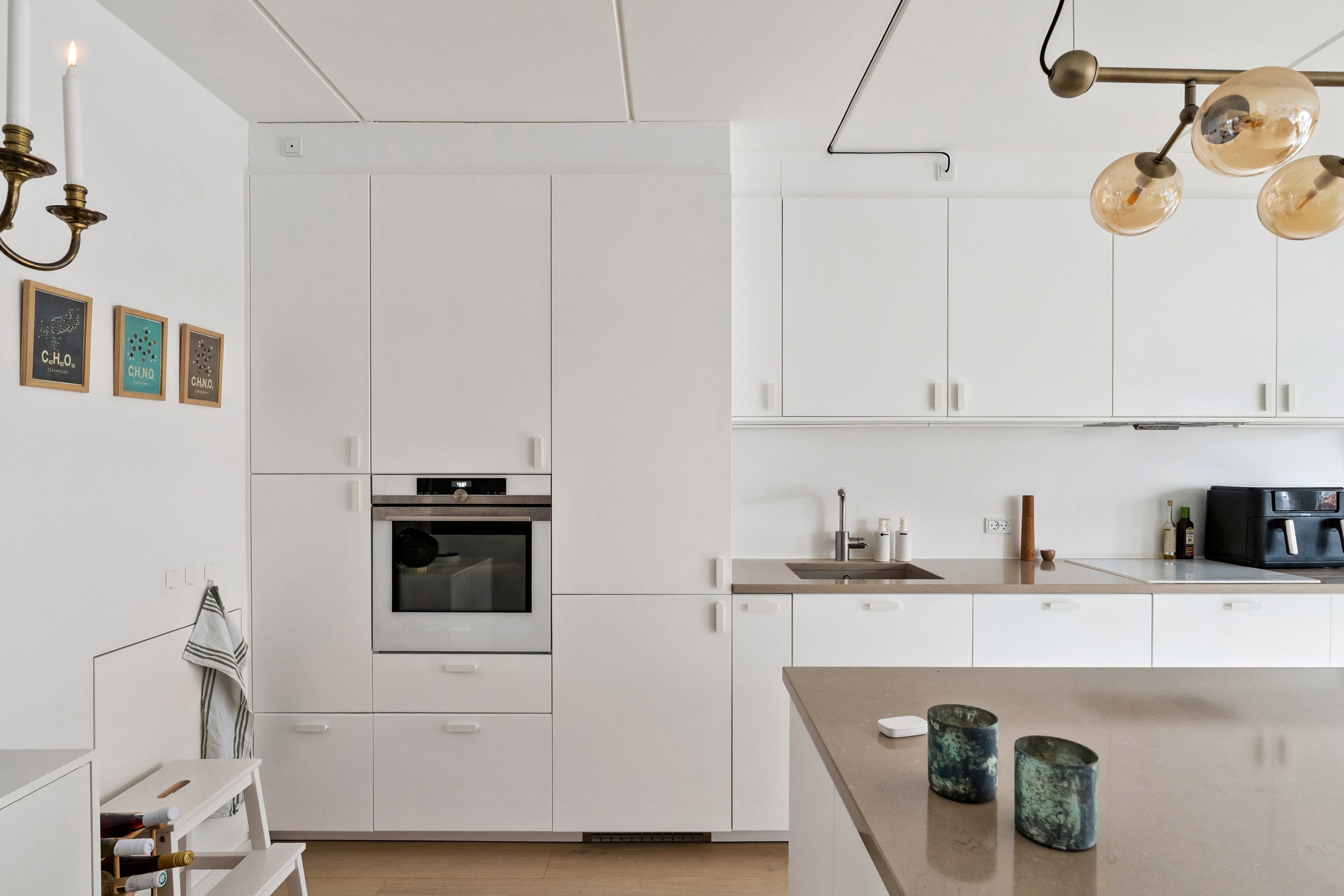 Fremhævet køkken billede i fuldskærmstilstand. Billede af Rønnegade 24, st.. tv., 2100 København Ø