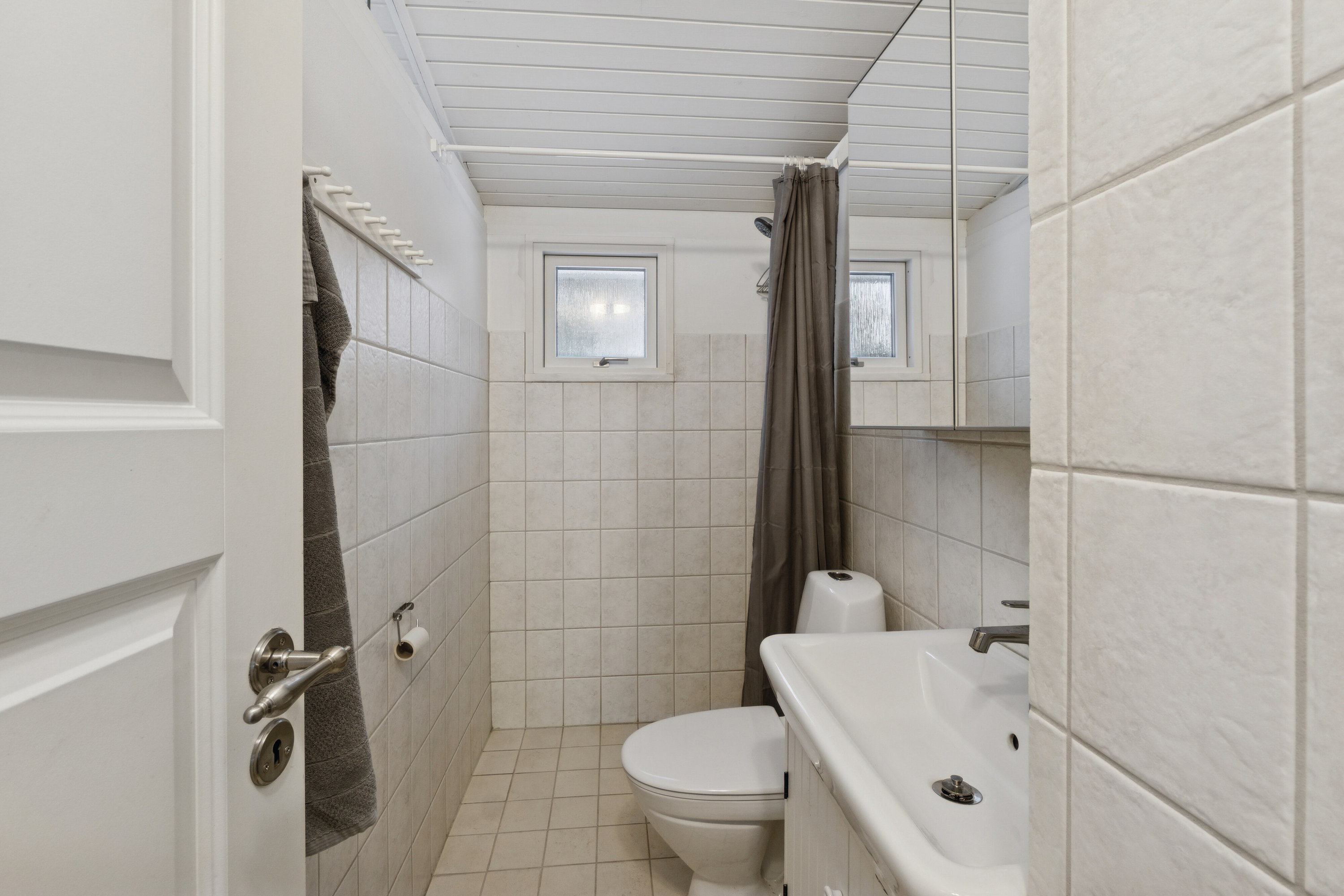 Fremhævet badeværelse billede i fuldskærmstilstand. Billede af Kildegårdsvej 29, Evetofte, 3370 Melby