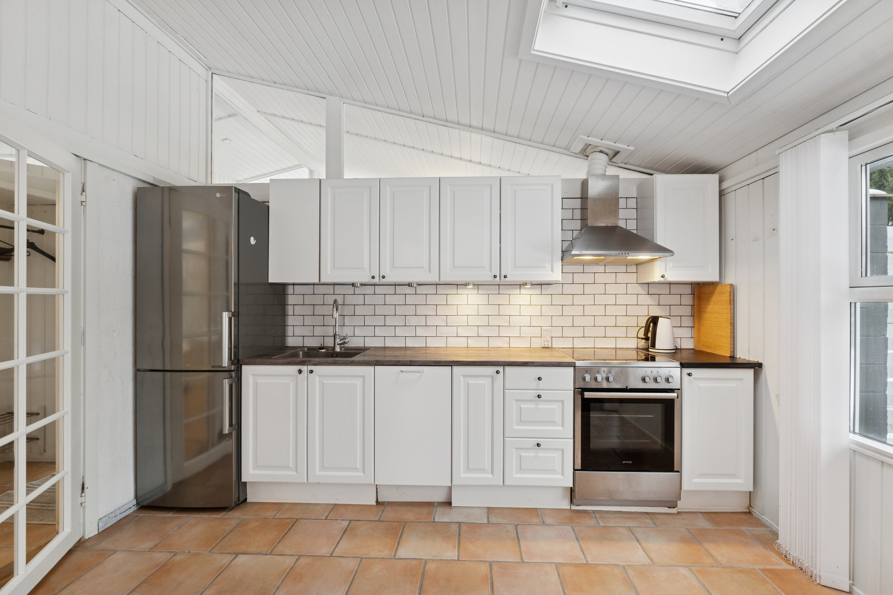 Fremhævet køkken billede i fuldskærmstilstand. Billede af Kildegårdsvej 29, Evetofte, 3370 Melby