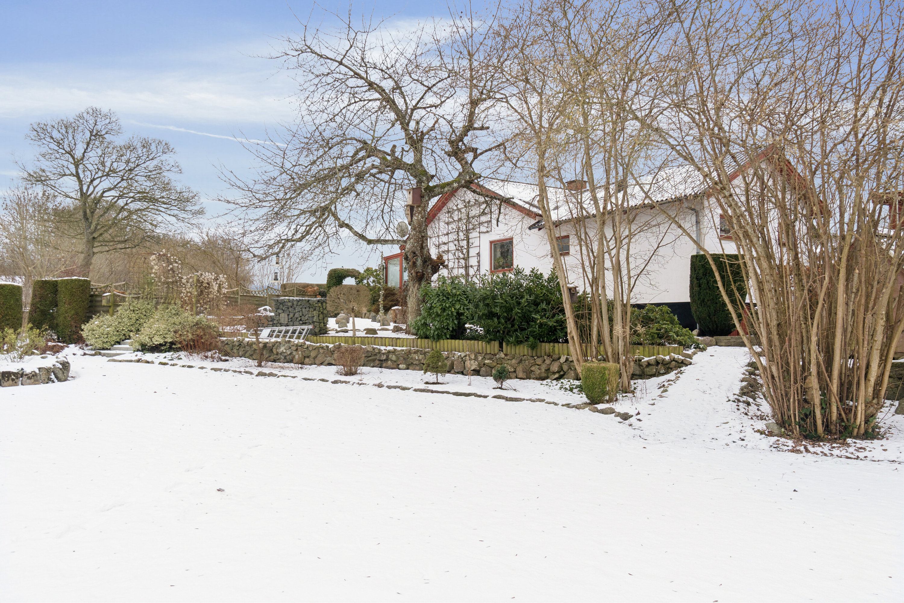 Fremhævet set fra haven billede i fuldskærmstilstand. Billede af Holmevej 23, Næstelsø, 4700 Næstved