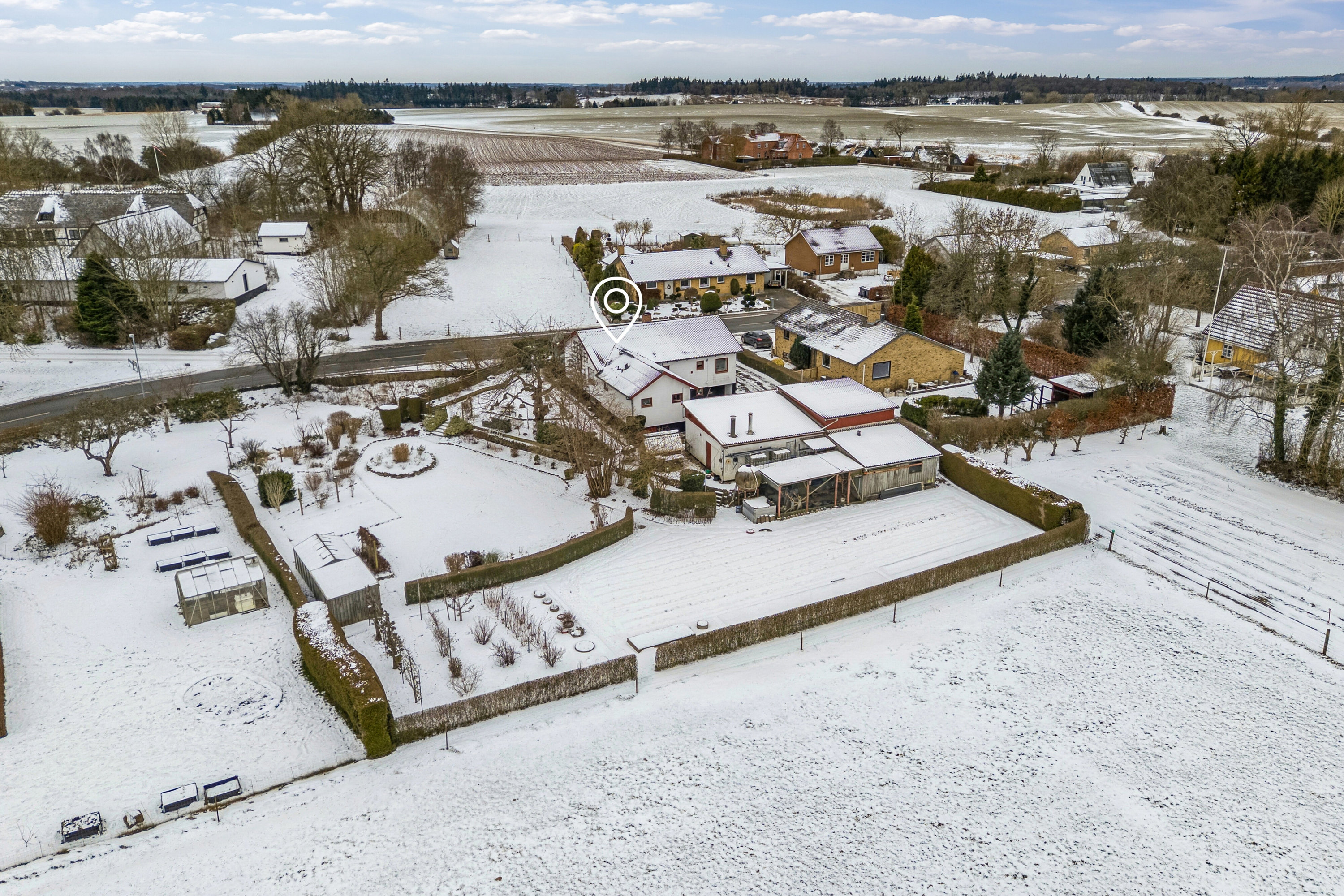 Fremhævet luftfoto billede i fuldskærmstilstand. Billede af Holmevej 23, Næstelsø, 4700 Næstved