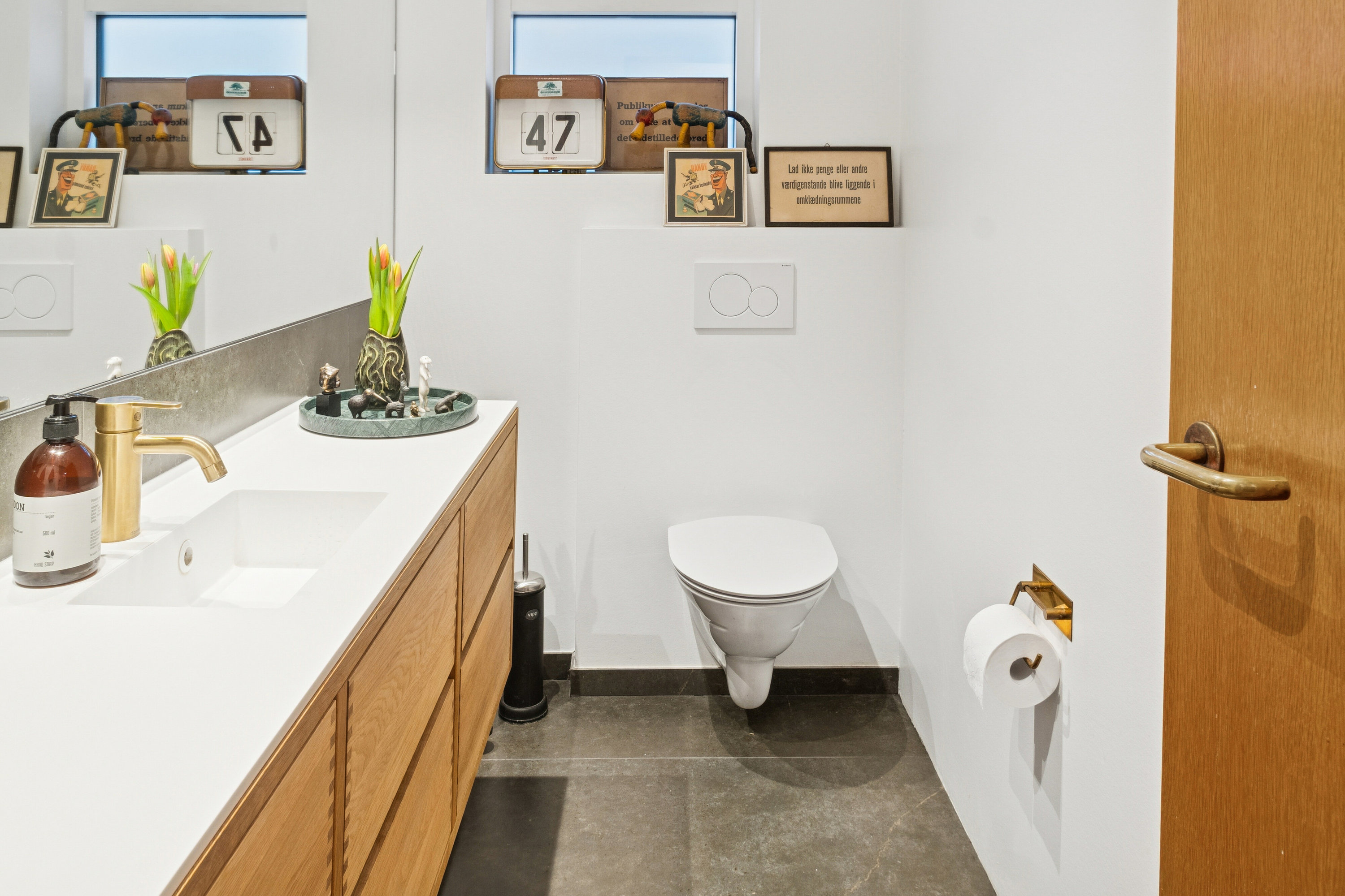 Fremhævet toilet billede i fuldskærmstilstand. Billede af Spicavej 31, 8270 Højbjerg