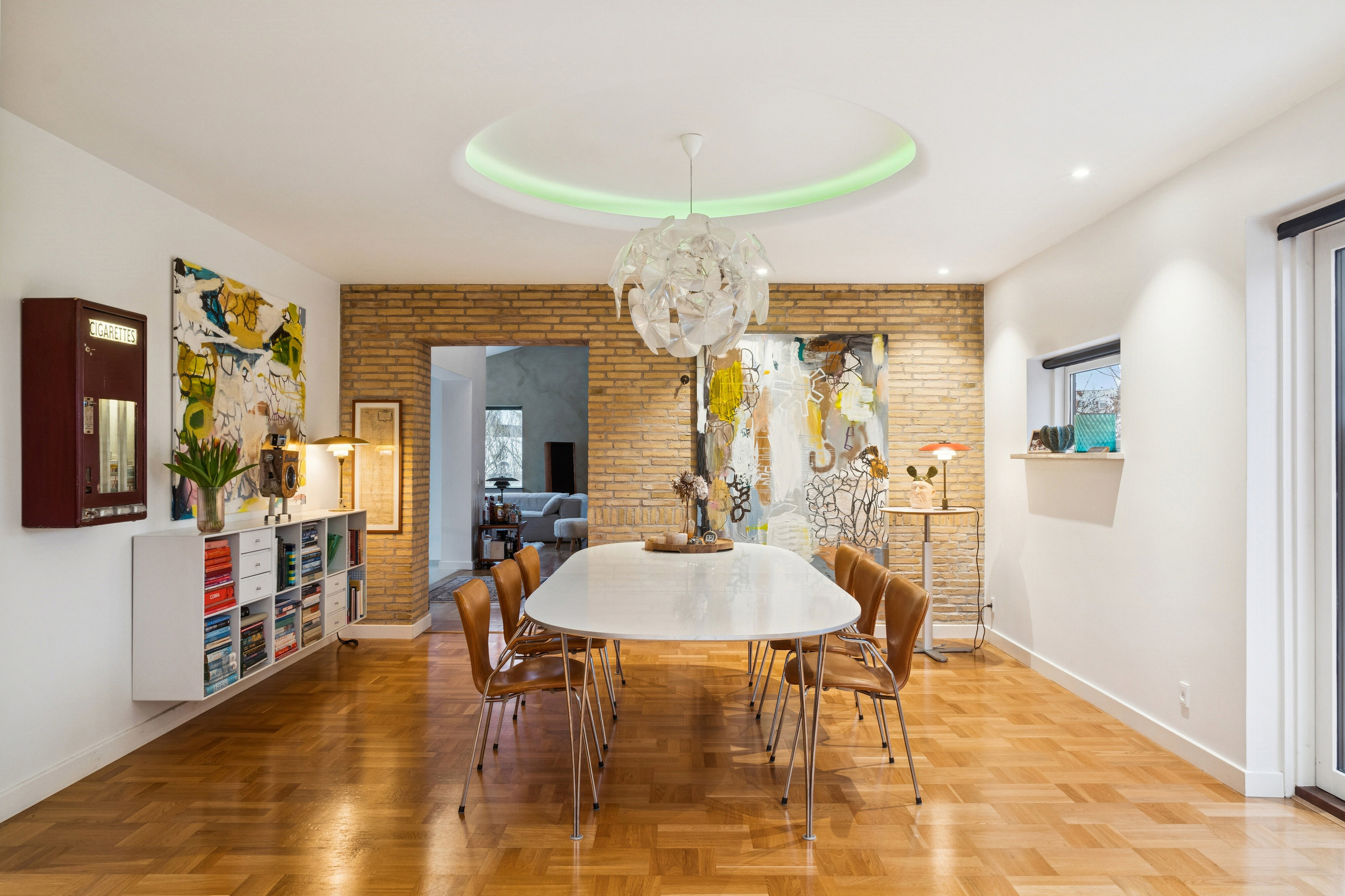 Fremhævet alrum billede i fuldskærmstilstand. Billede af Spicavej 31, 8270 Højbjerg