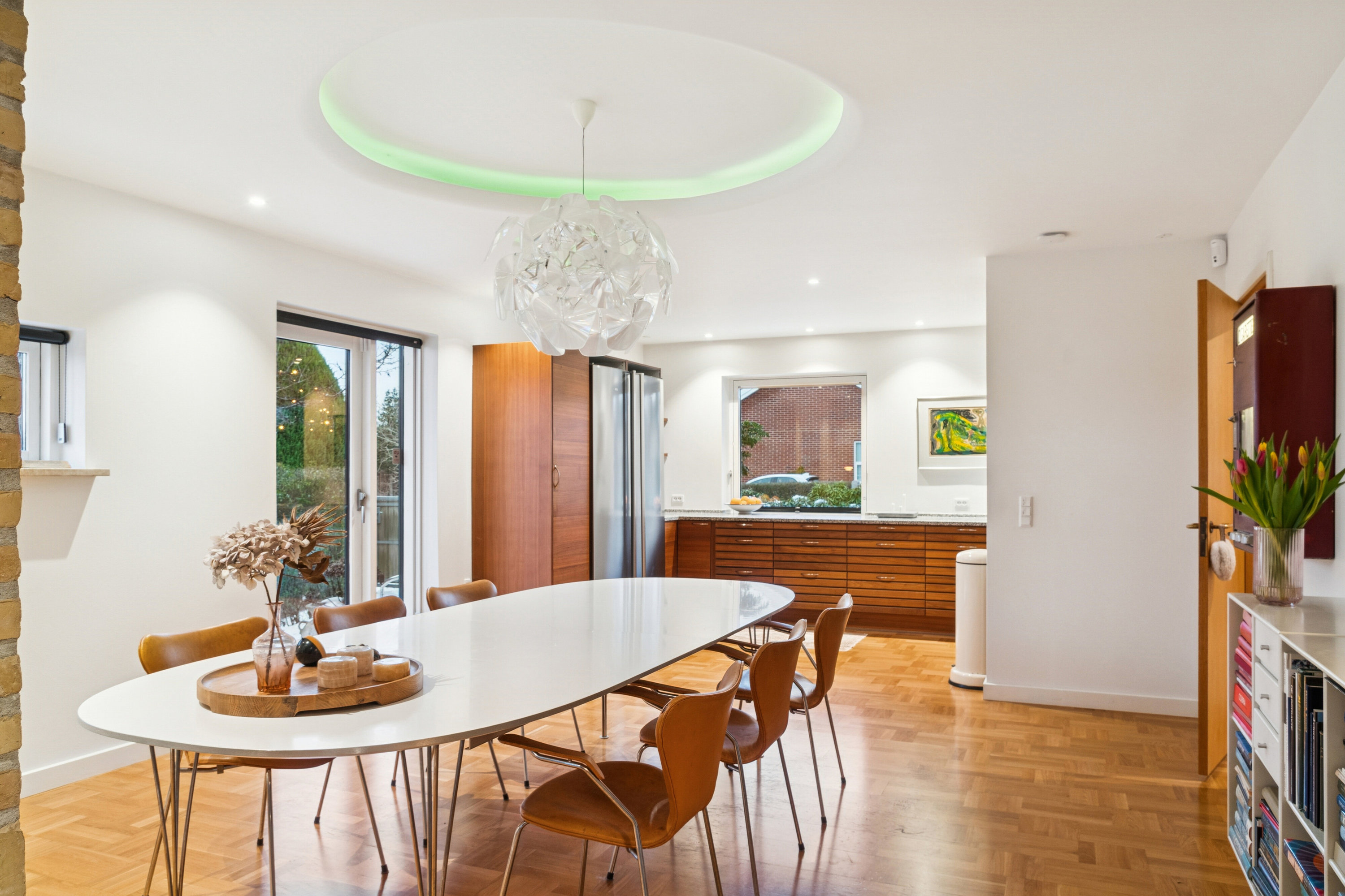 Fremhævet alrum billede i fuldskærmstilstand. Billede af Spicavej 31, 8270 Højbjerg