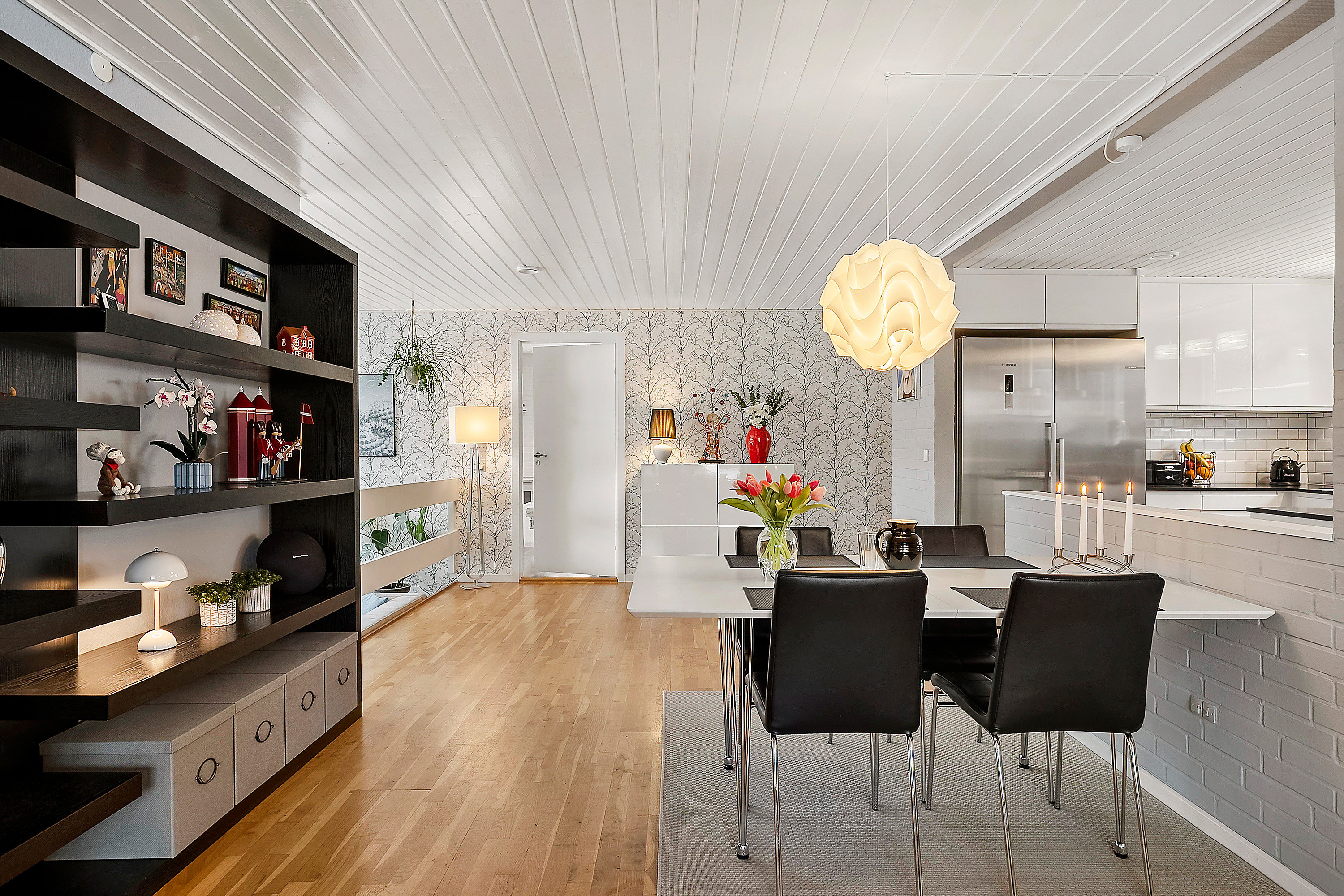 Fremhævet spisekøkken billede i fuldskærmstilstand. Billede af Humlebivænget 60, Hjallese, 5260 Odense S