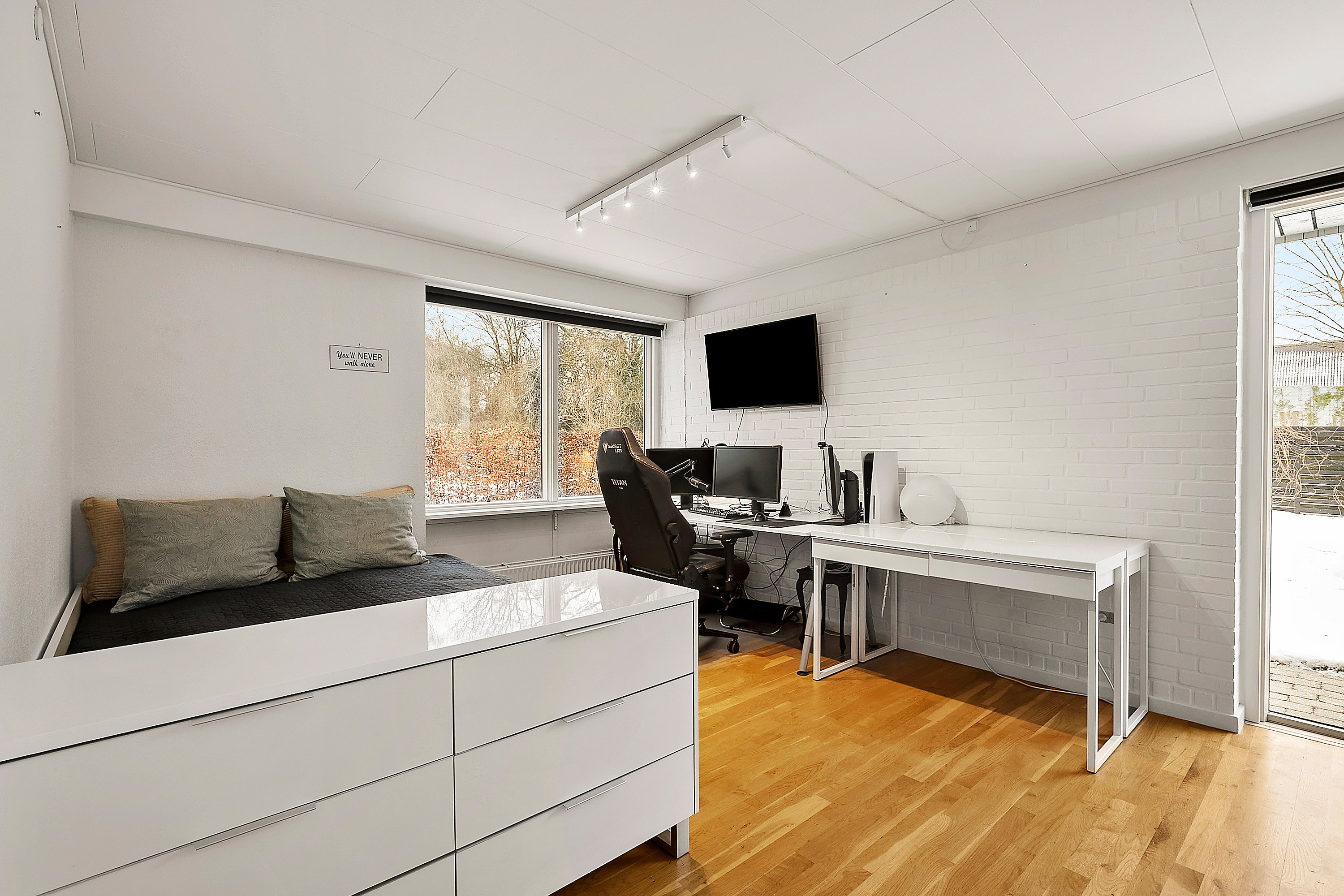 Fremhævet køkken billede i fuldskærmstilstand. Billede af Humlebivænget 60, Hjallese, 5260 Odense S