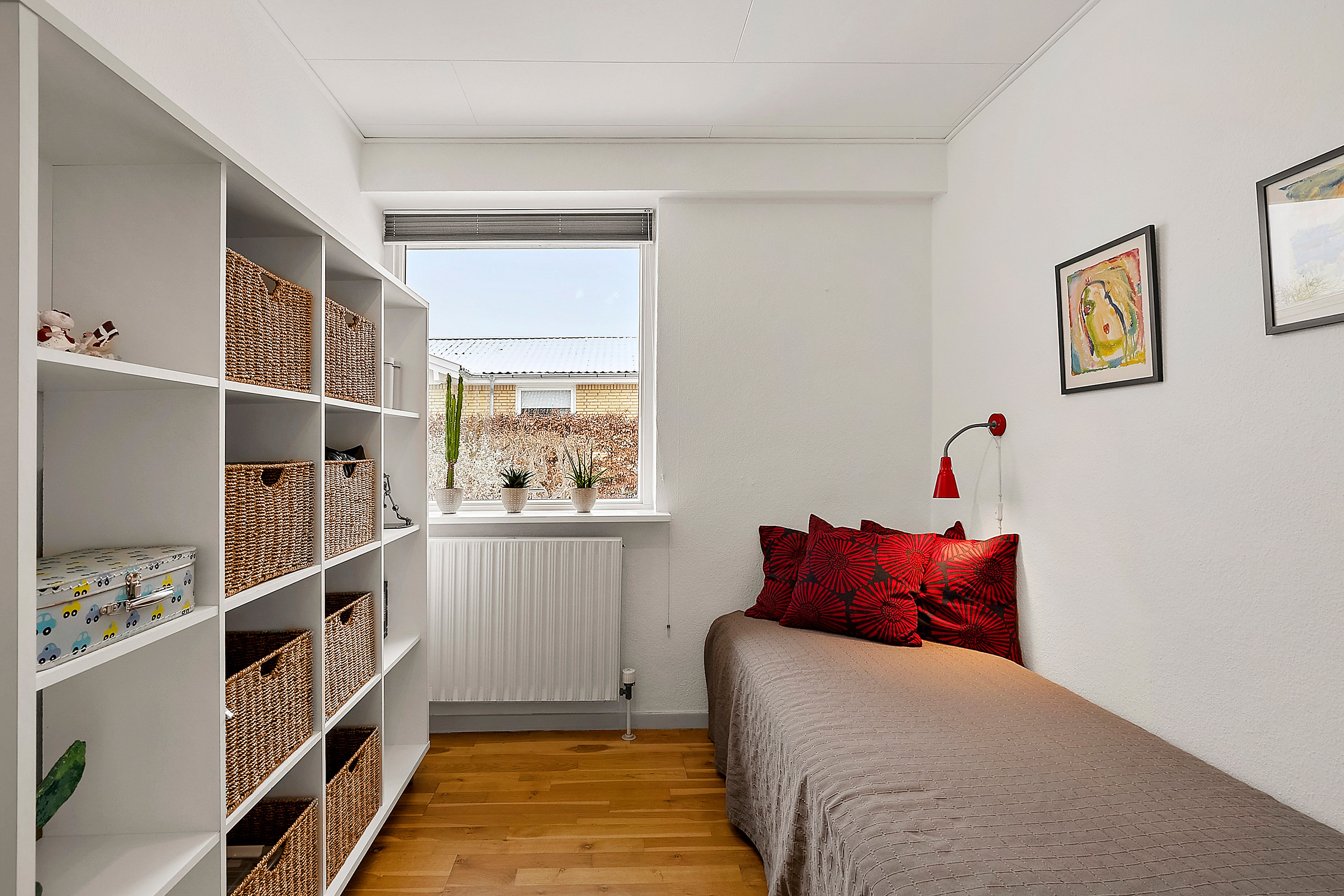 Fremhævet soveværelse billede i fuldskærmstilstand. Billede af Humlebivænget 60, Hjallese, 5260 Odense S