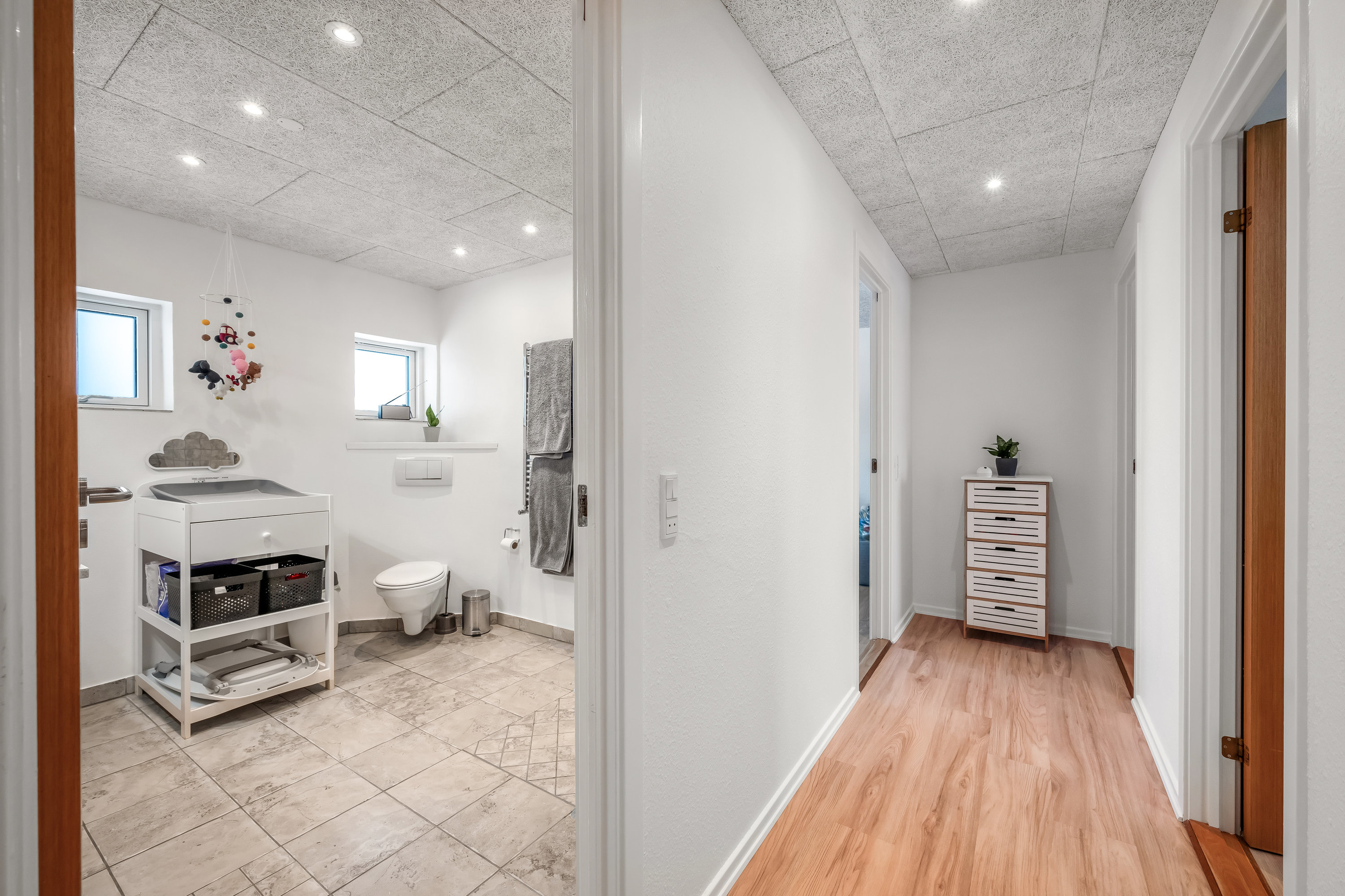 Fremhævet gang billede i fuldskærmstilstand. Billede af Grønningen 26, Troldhede, 6920 Videbæk