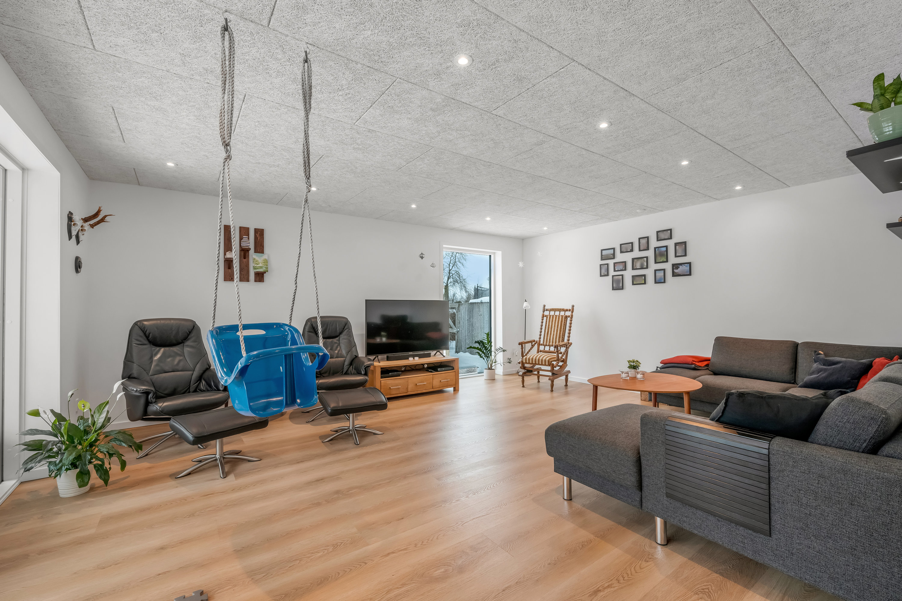 Fremhævet stue billede i fuldskærmstilstand. Billede af Grønningen 26, Troldhede, 6920 Videbæk