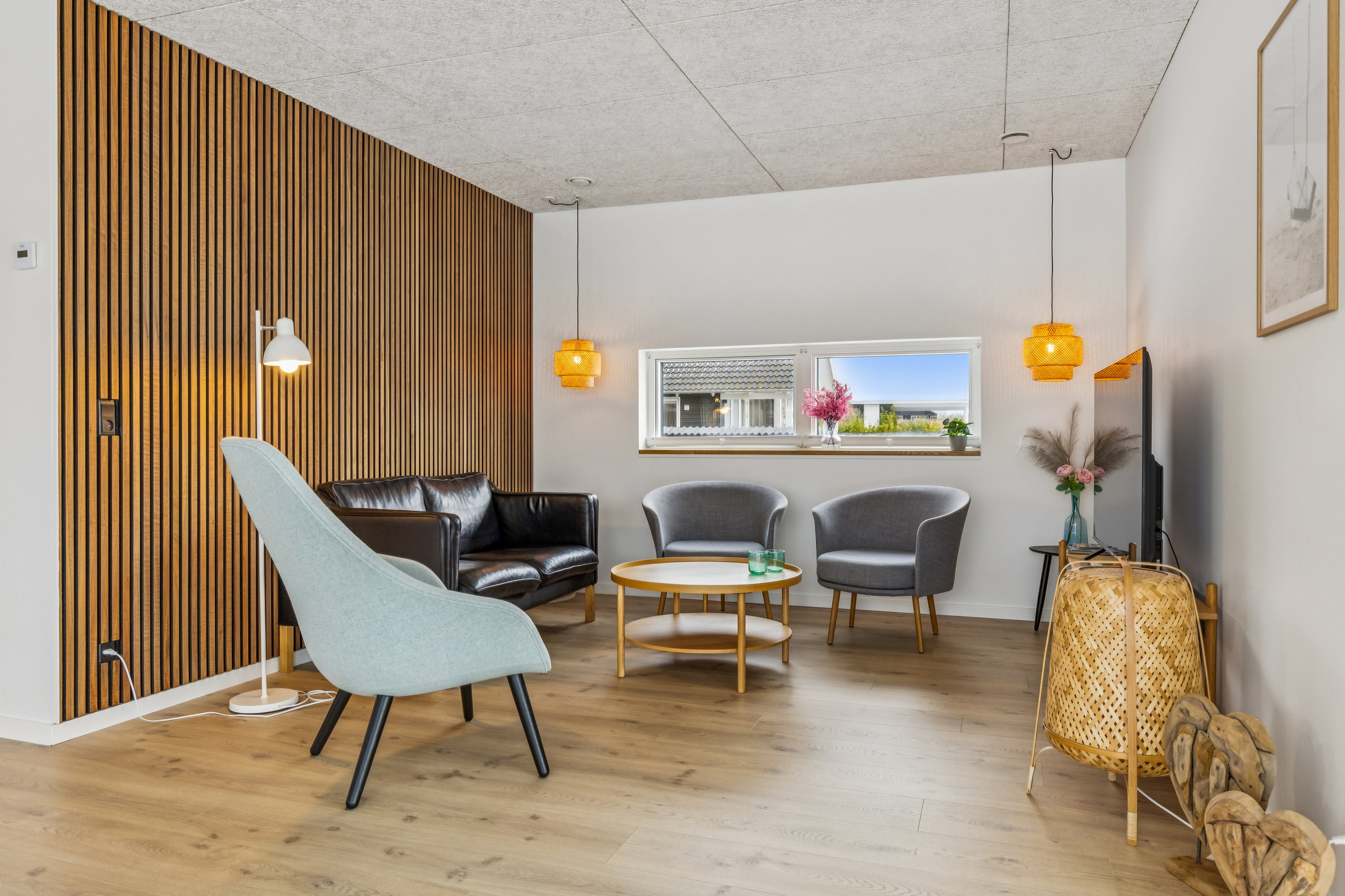 Fremhævet stue billede i fuldskærmstilstand. Billede af Ravnholt 26, Havnsø, 4591 Føllenslev