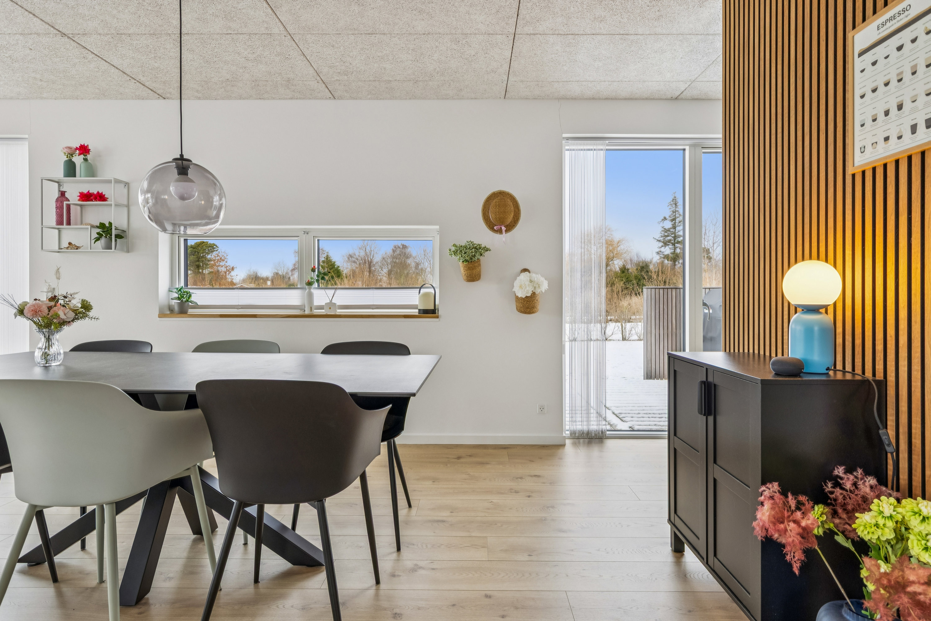 Fremhævet alrum billede i fuldskærmstilstand. Billede af Ravnholt 26, Havnsø, 4591 Føllenslev