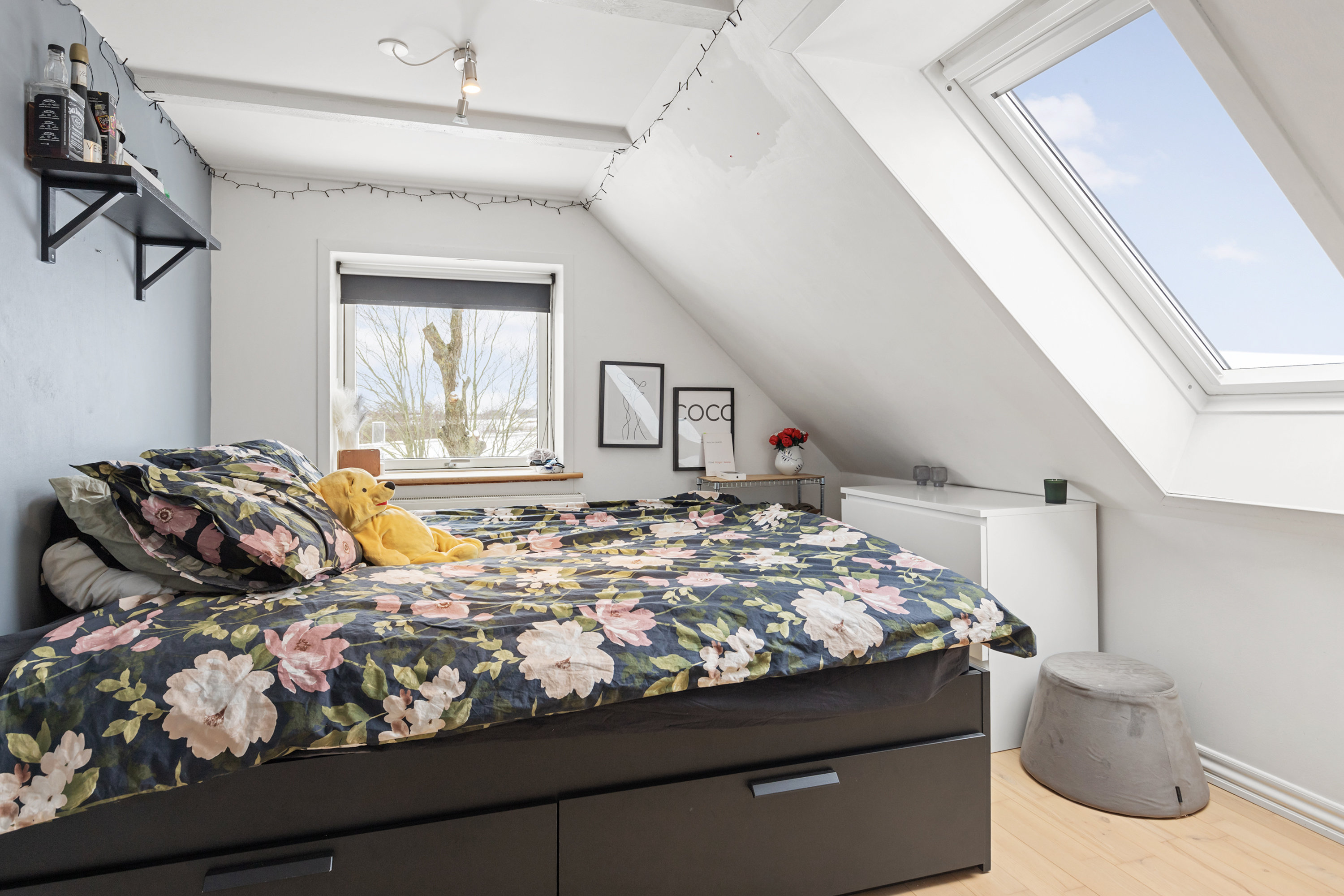 Fremhævet værelse billede i fuldskærmstilstand. Billede af Vesterheden 3, 9760 Vrå