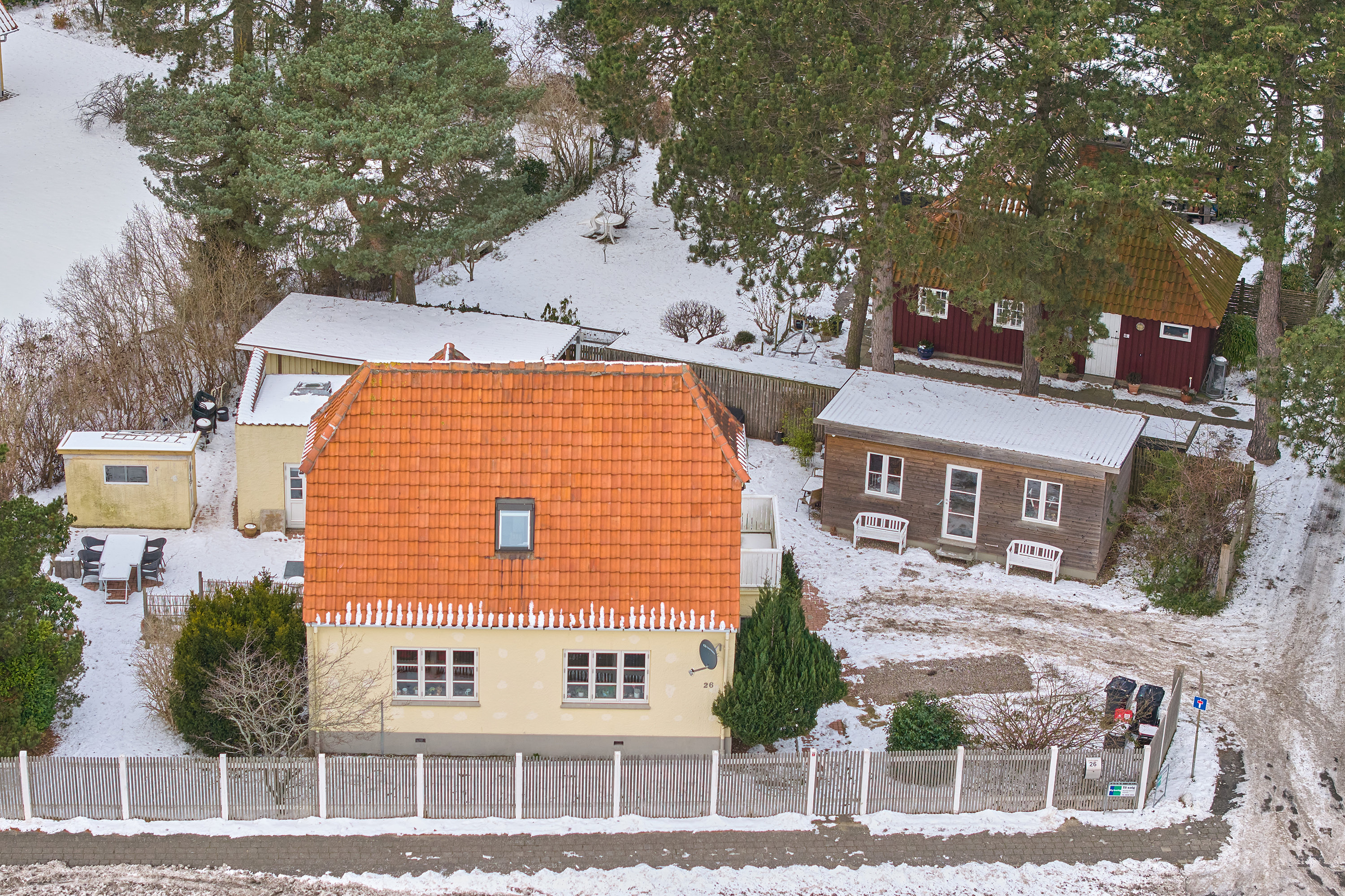 Fremhævet ejendommen billede i fuldskærmstilstand. Billede af Smidstrup Strandvej 26, 3250 Gilleleje