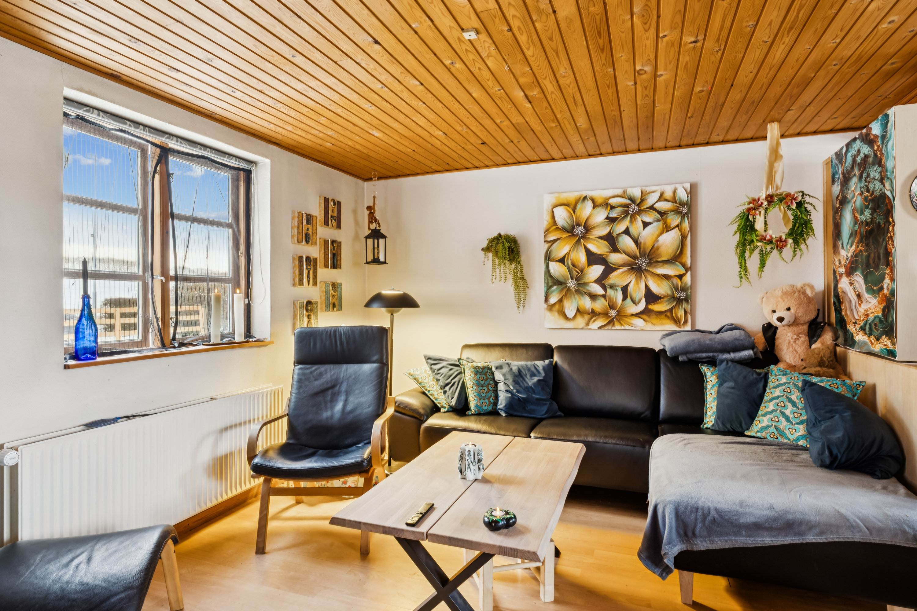 Fremhævet stue billede i fuldskærmstilstand. Billede af Nymandsvej 8, Hoed, 8444 Balle